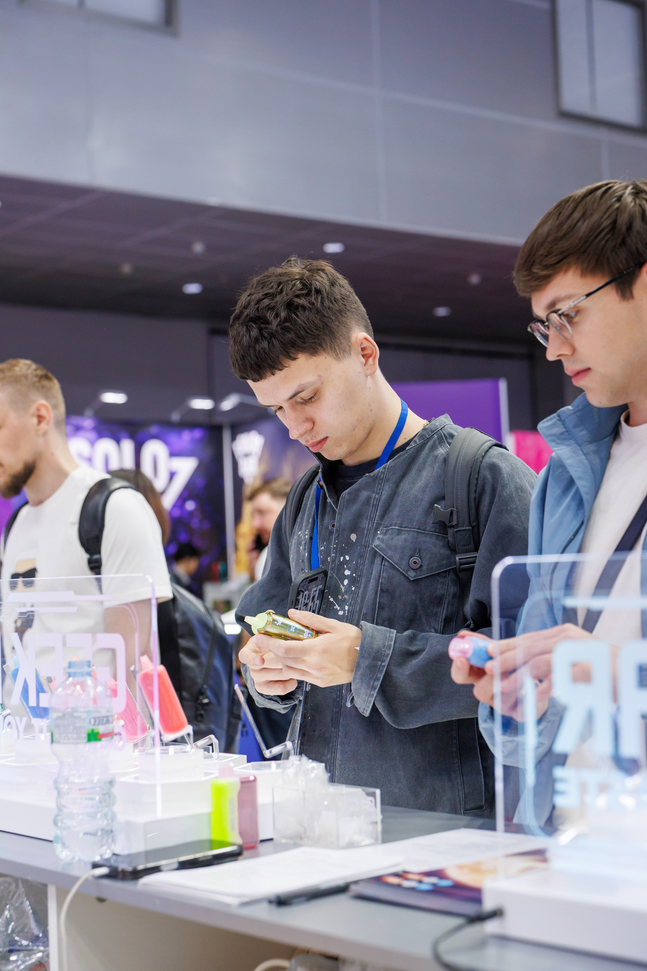 VAPE CLUB SHOW 2026. Фотограф в Москве Дмитрий Емельянов