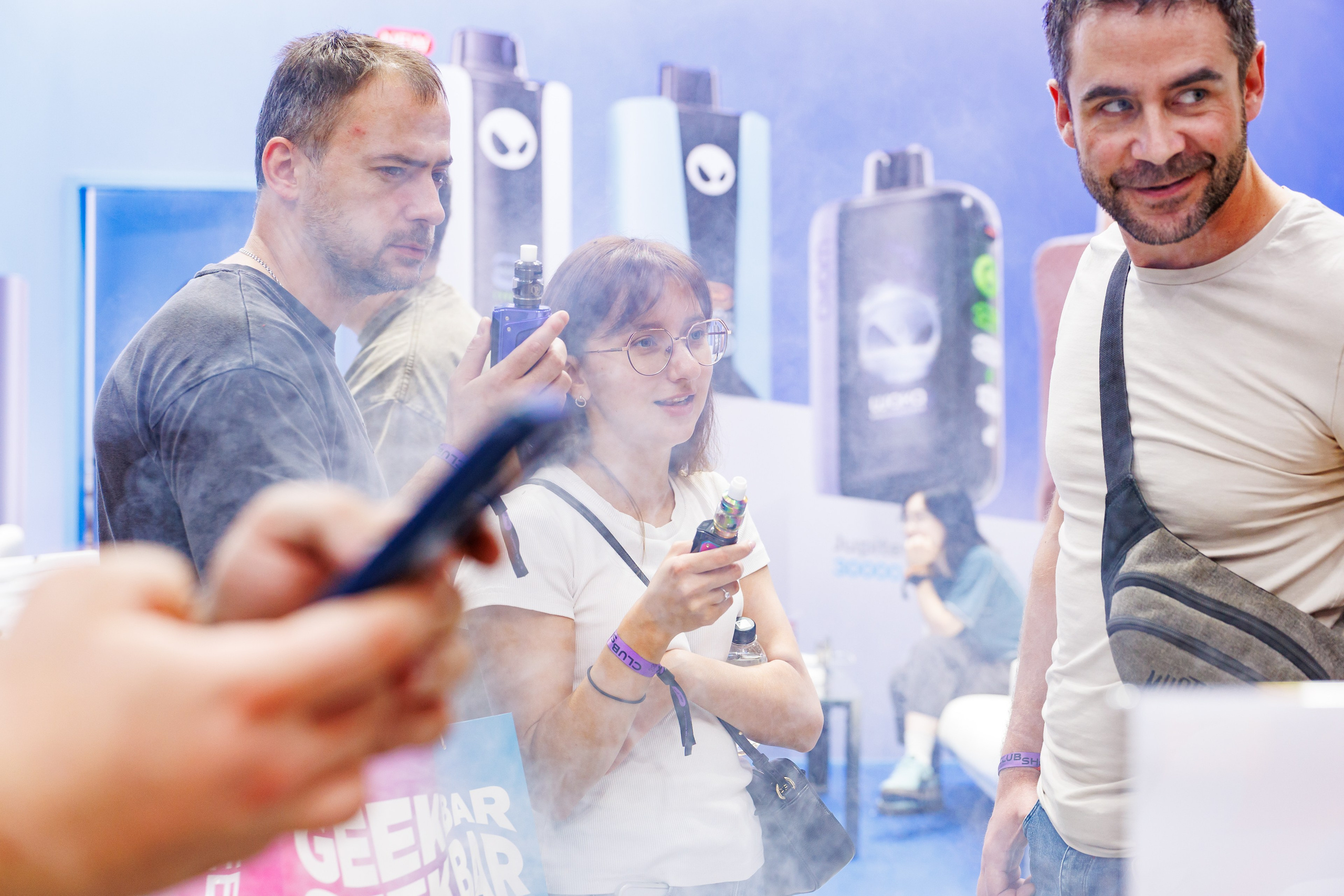 VAPE CLUB SHOW 2026. Фотограф в Москве Дмитрий Емельянов