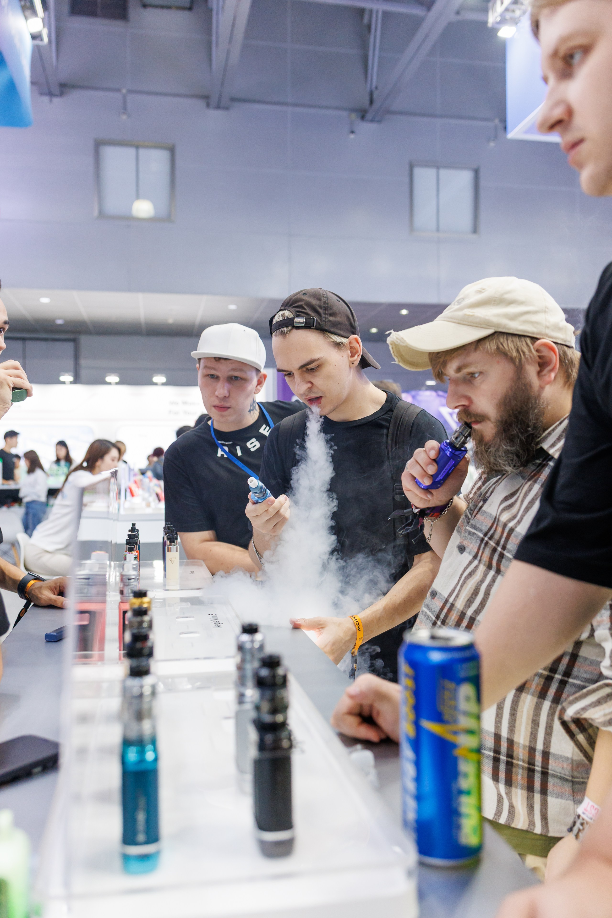VAPE CLUB SHOW 2026. Фотограф в Москве Дмитрий Емельянов