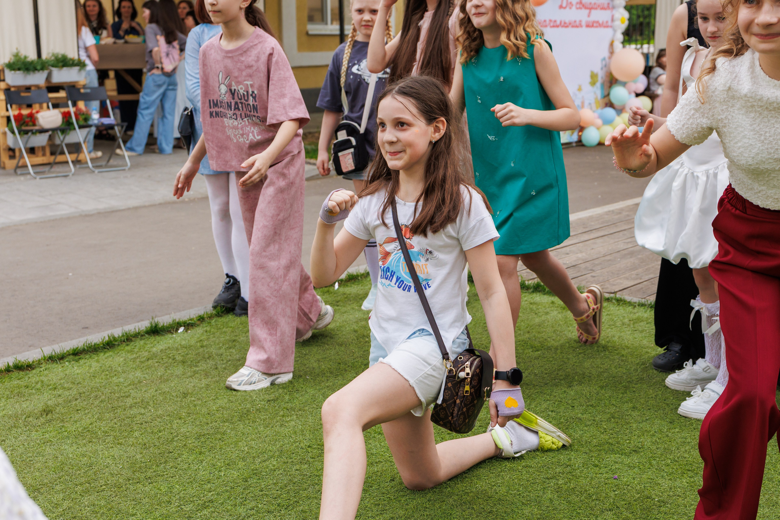 Выпускной 4 класс. Фотограф в Москве Дмитрий Емельянов
