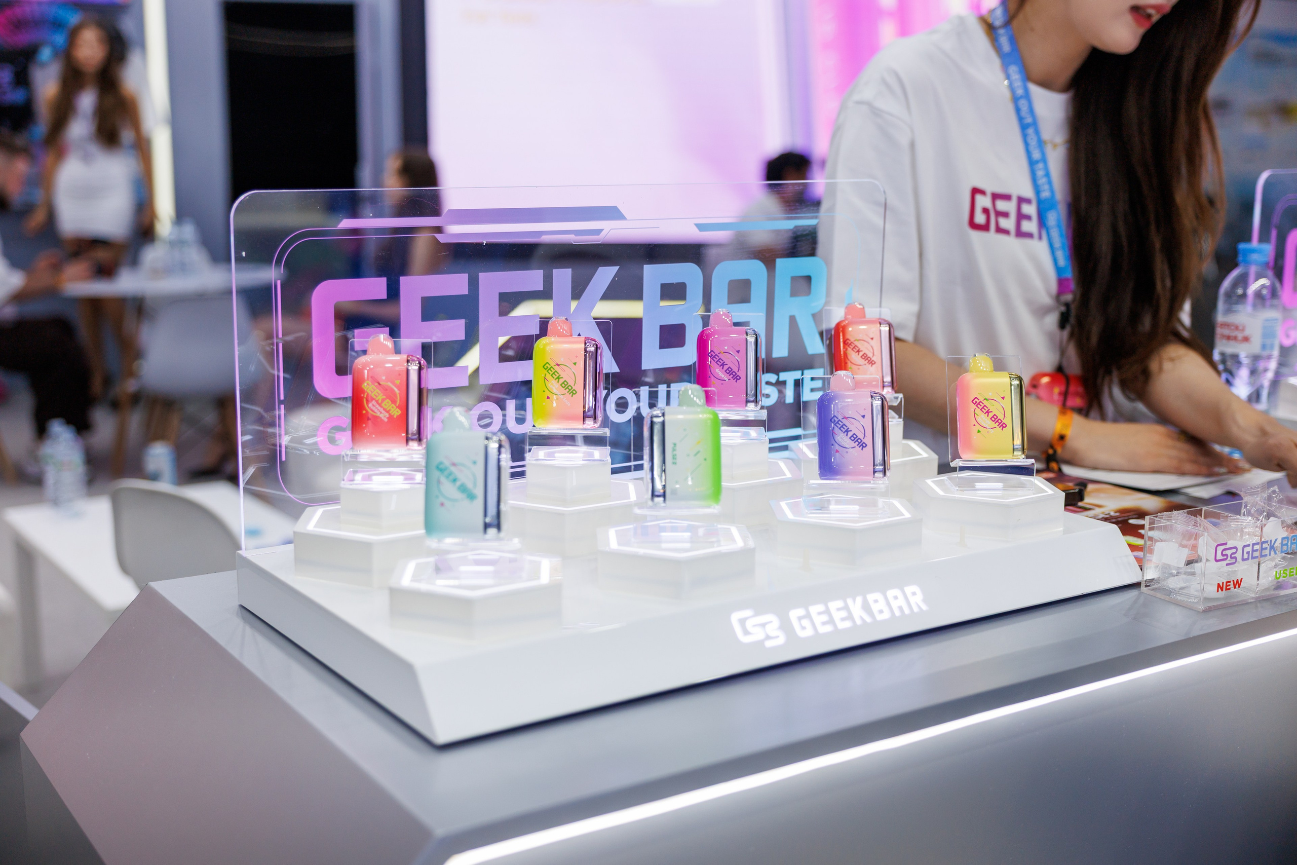 VAPE CLUB SHOW 2026. Фотограф в Москве Дмитрий Емельянов