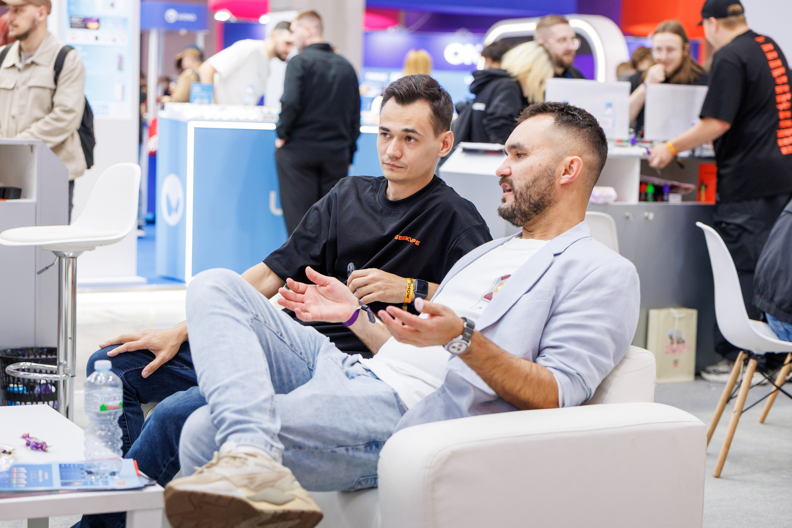 VAPE CLUB SHOW 2026. Фотограф в Москве Дмитрий Емельянов