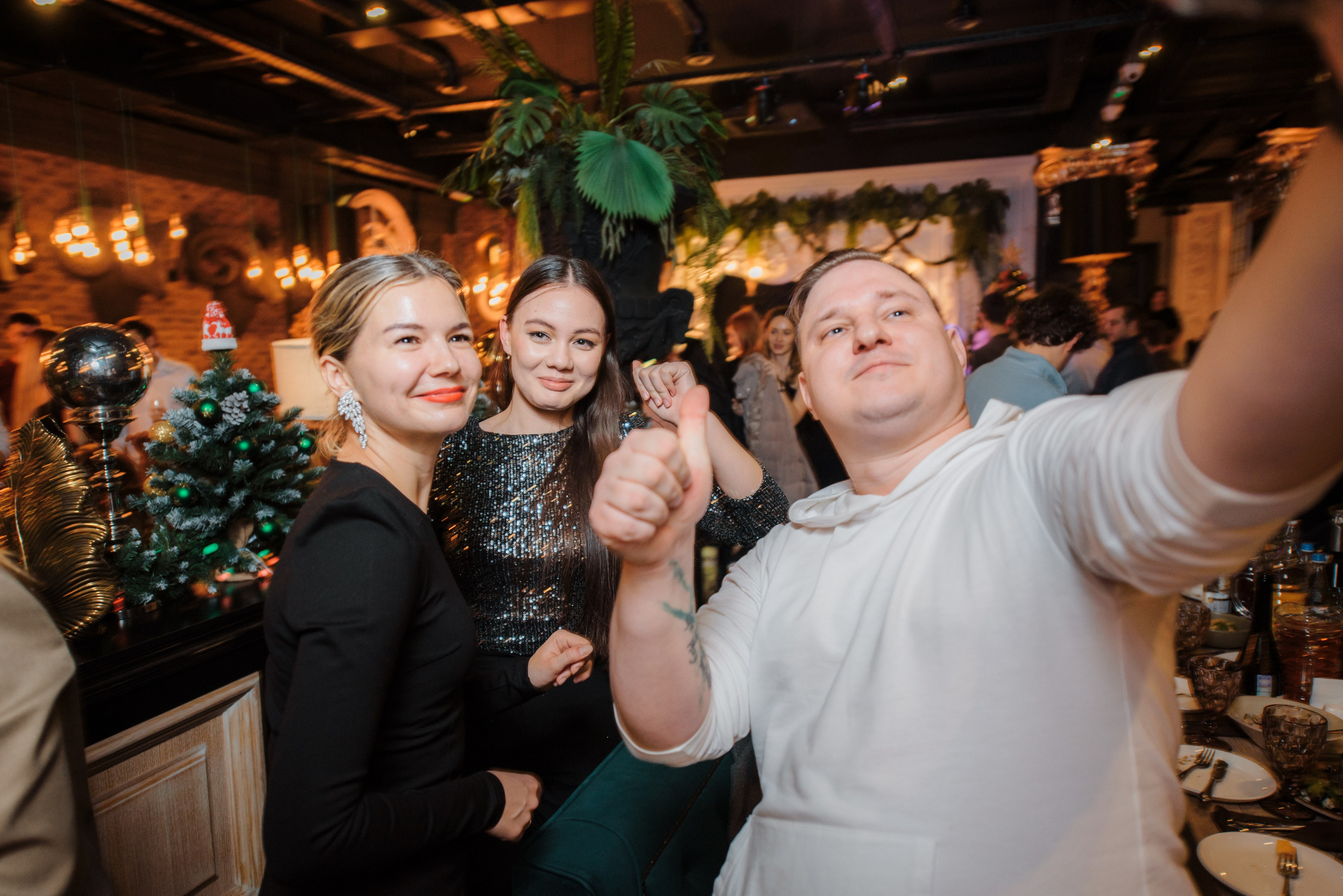 BAHROMA • Новогодний корпоратив 2024. Фотограф Элина Брусенцева