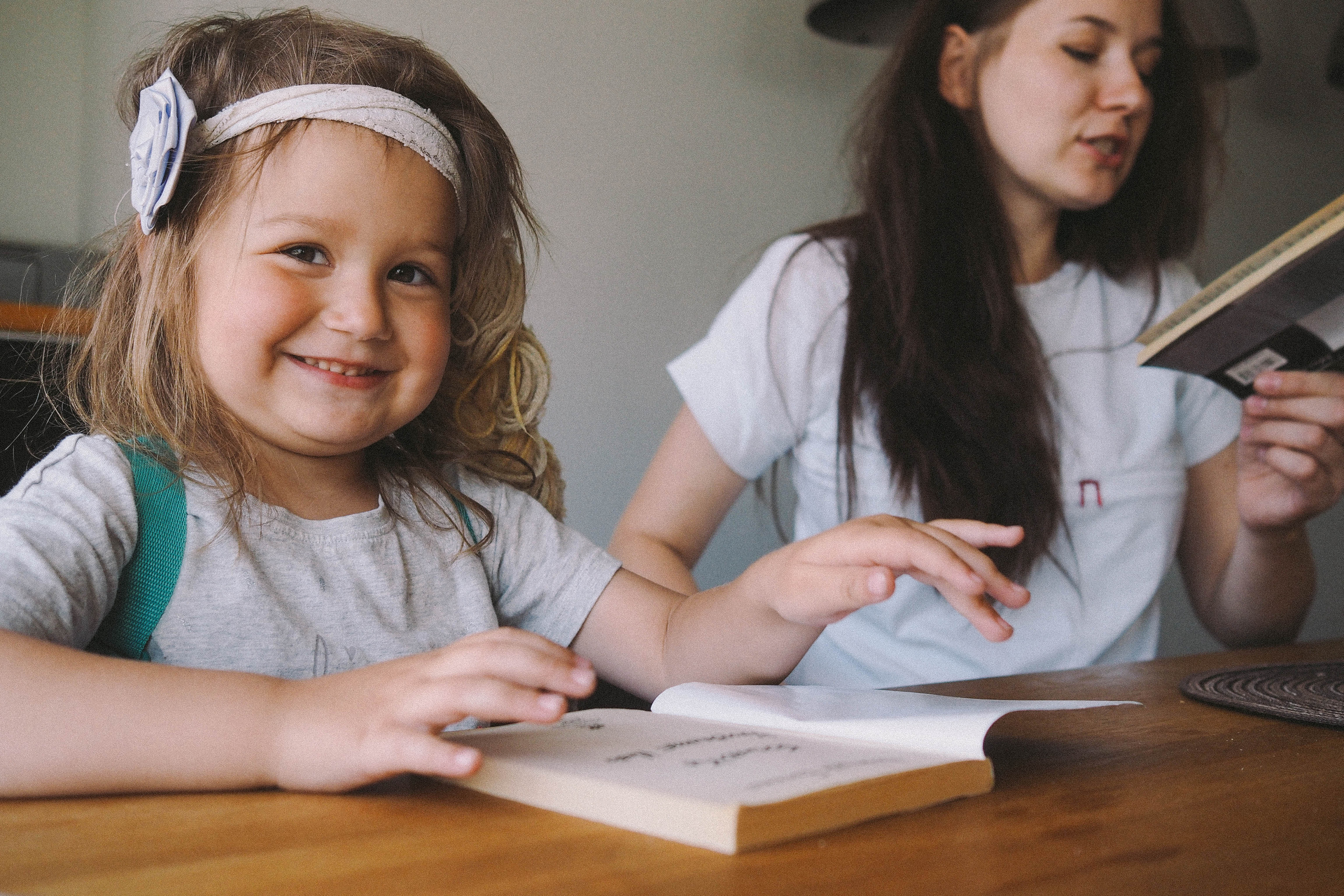 The wild family world of Vary and Ko. Photographer and videographer Valeria Lisauske