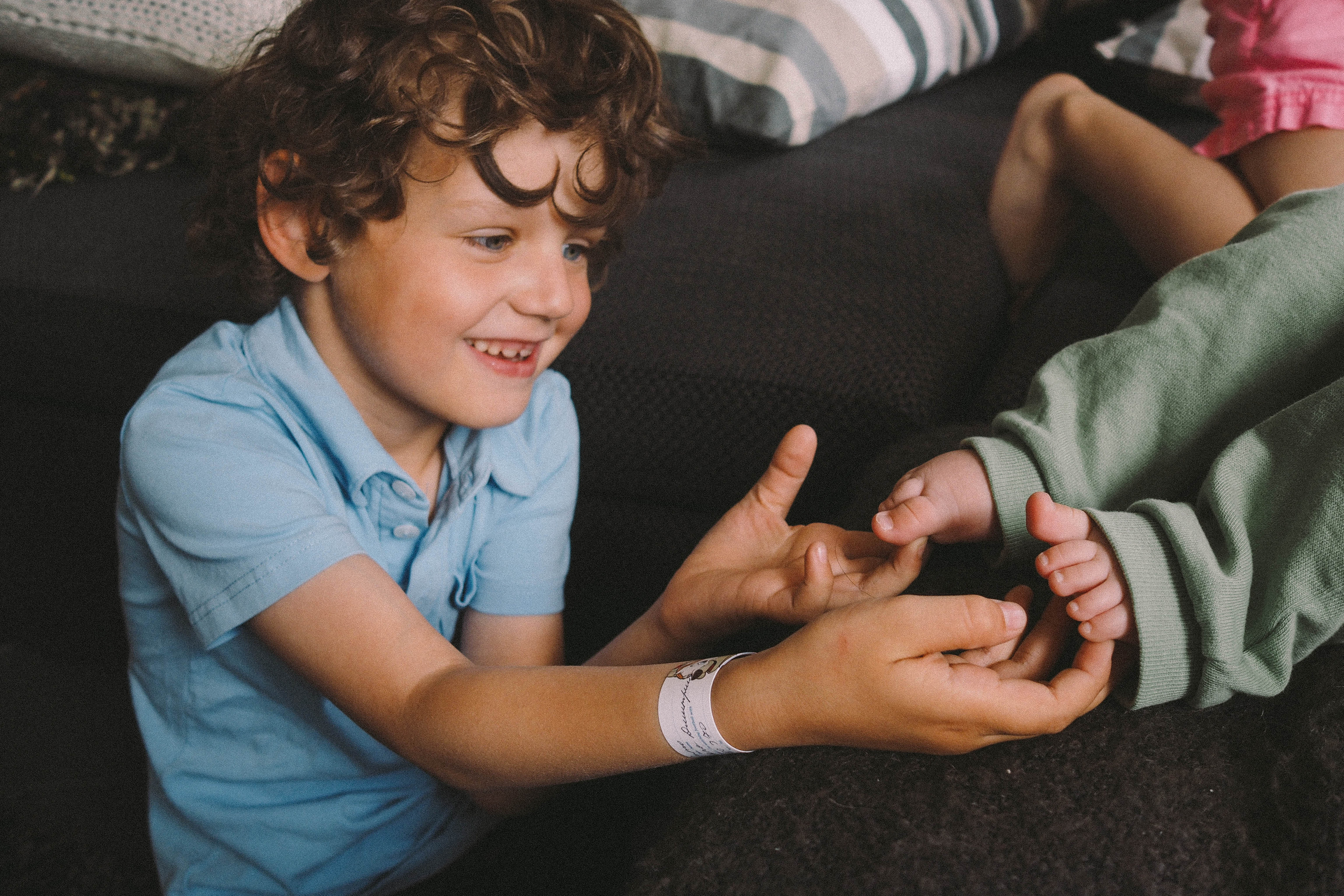 The wild family world of Vary and Ko. Photographer and videographer Valeria Lisauske