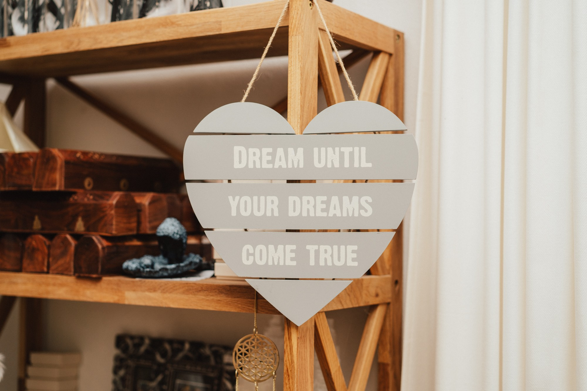 Cantika. Store Birthday. Photographer in Vilnius