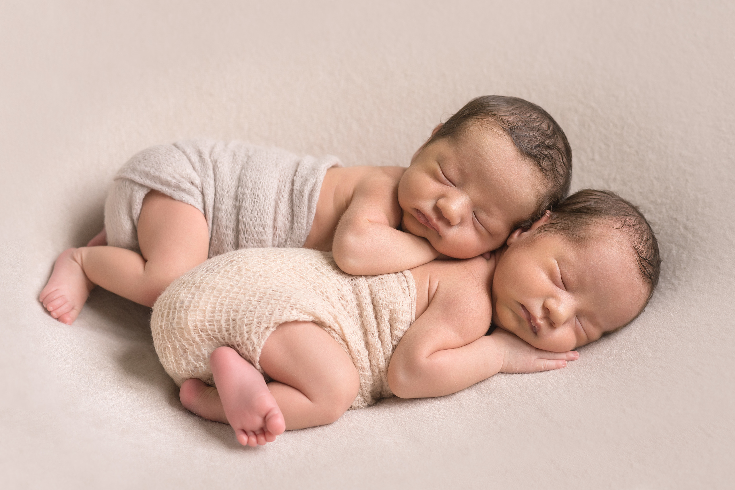 Новорожденные. Фотограф в Новосибирске
