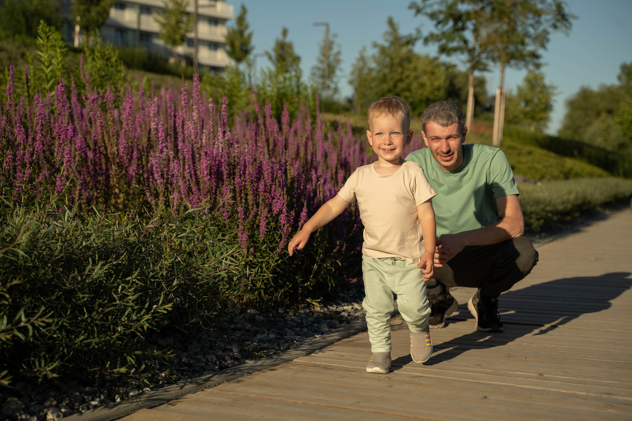 Семейная прогулка. Главная