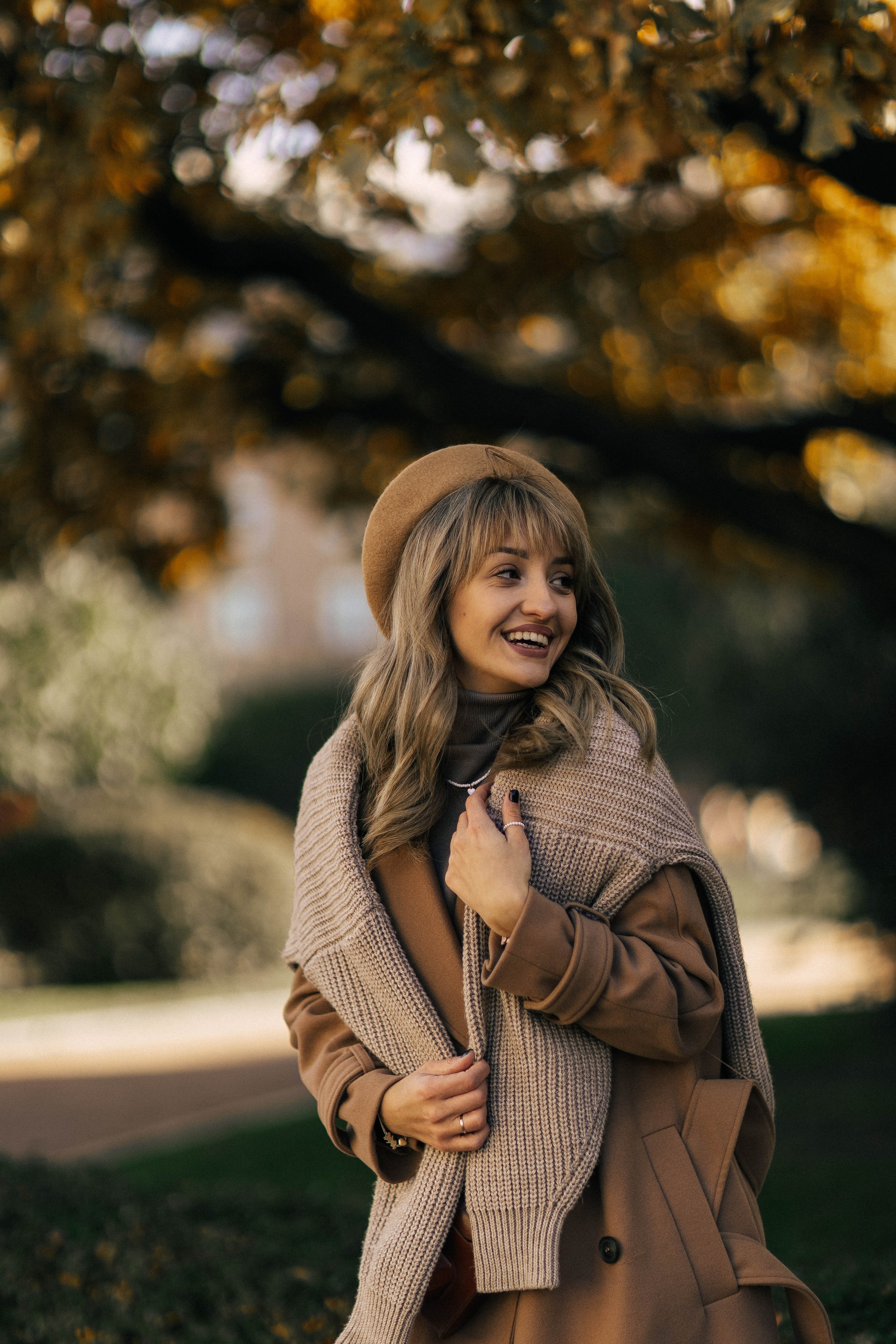 Оленька Гладченко. Главная