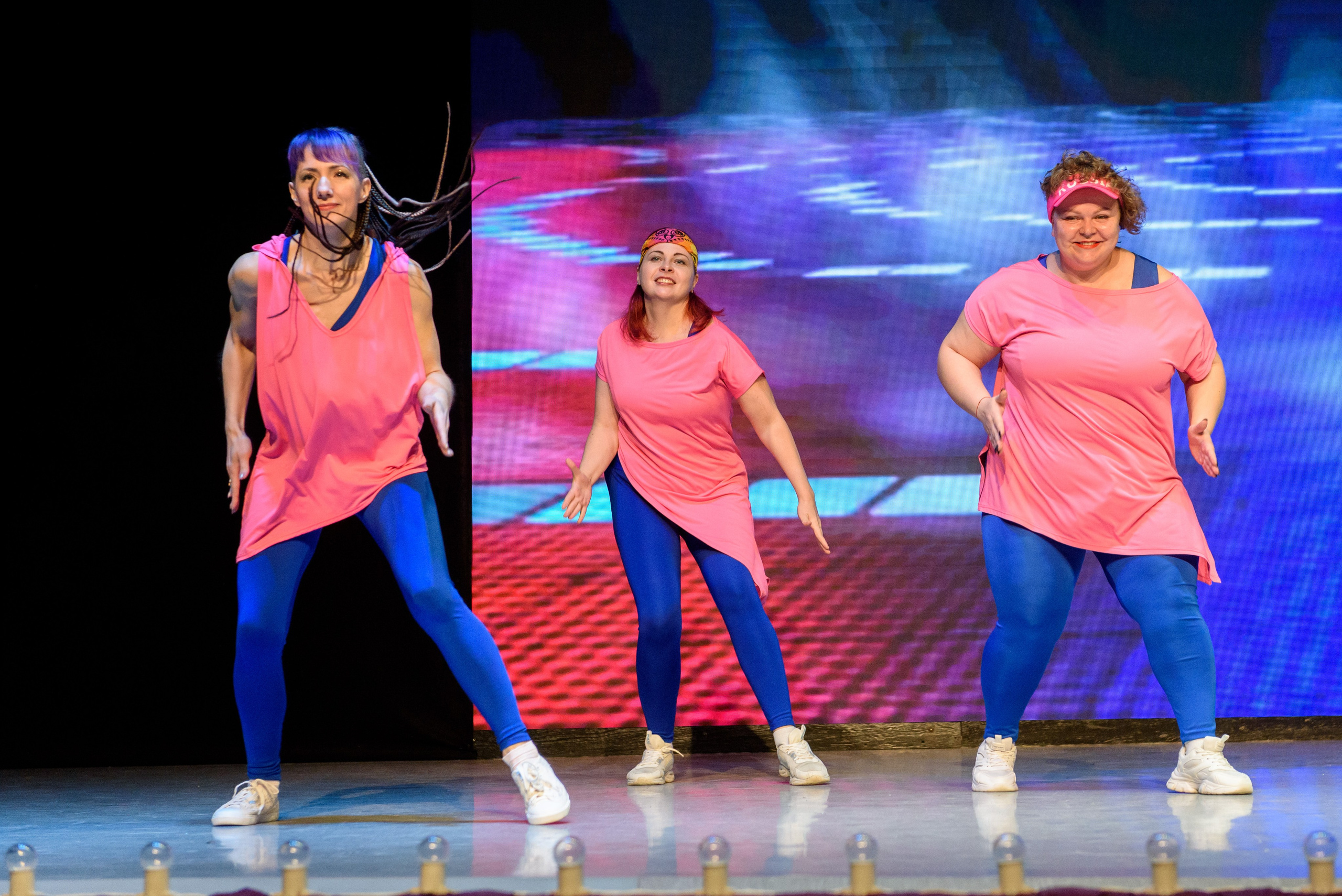 Отчётный концерт «Зажигай». Главная