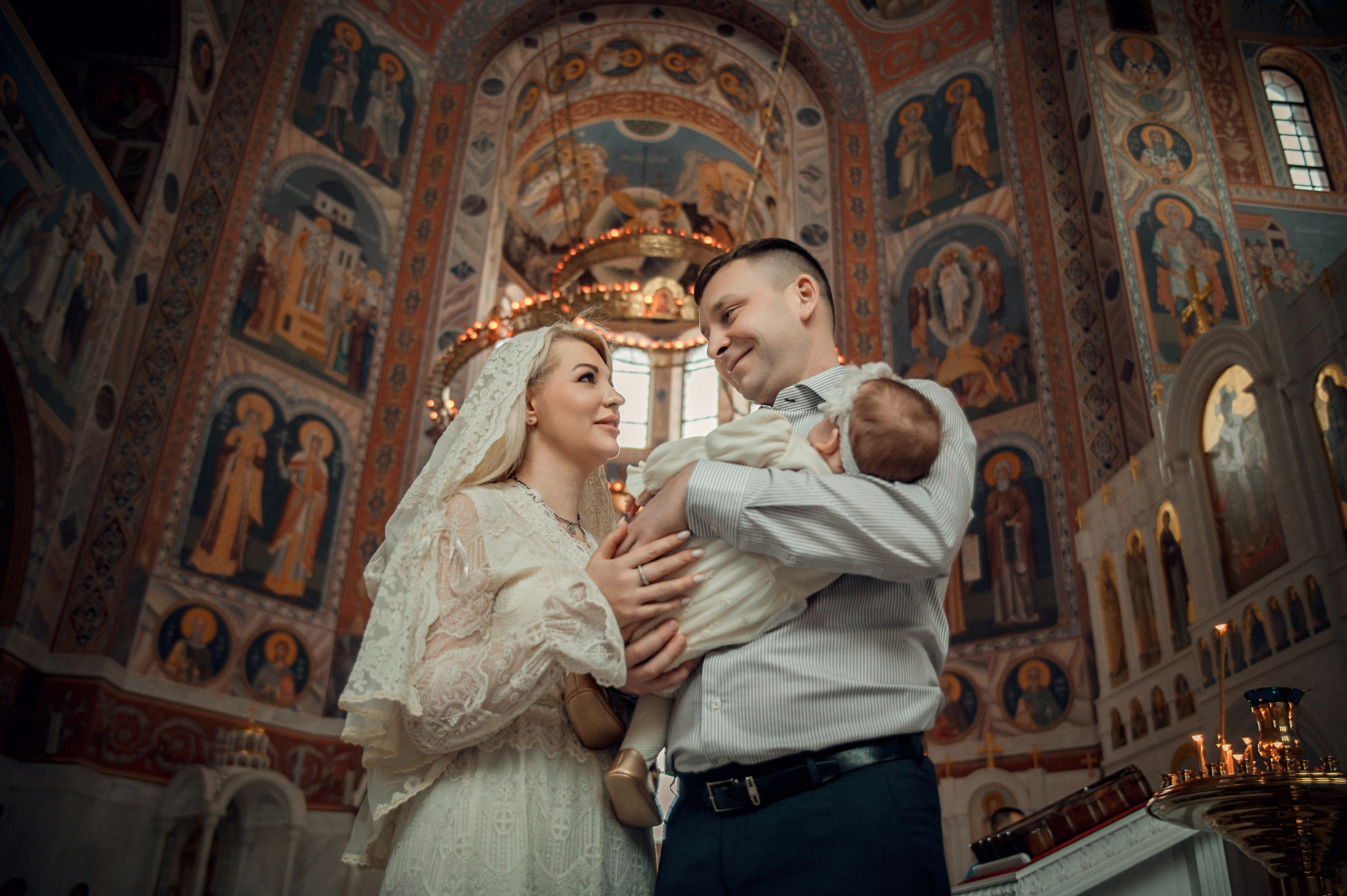 Таинство Крещения Натальи, Собор Александра Невского г. Волгоград. Церковный, семейный и репортажный фотограф Волгоград, Волжский