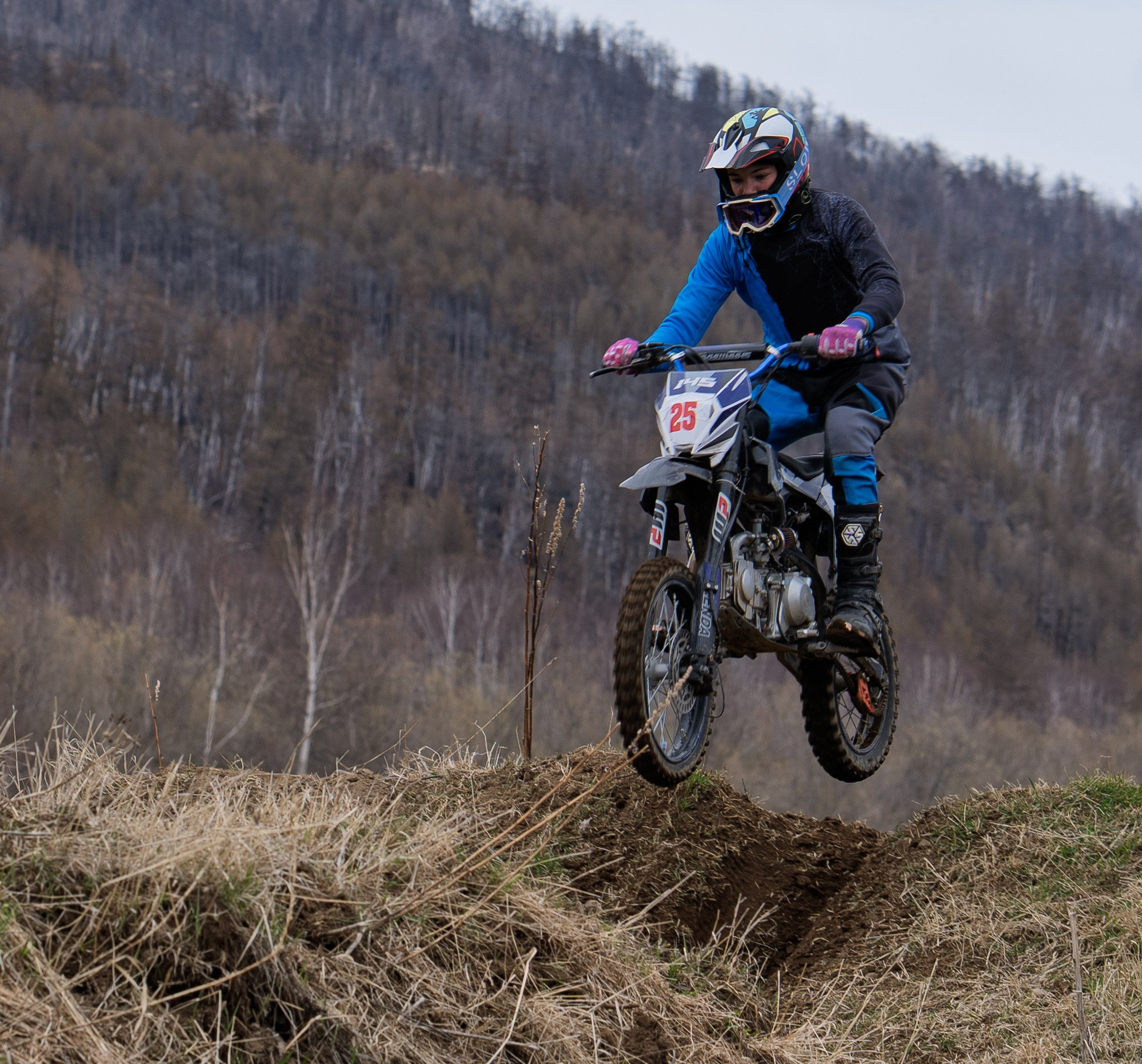 Мотогонки Эссо май 2025. Фотограф Ворошилов Дмитрий. Эссо. Камчатка