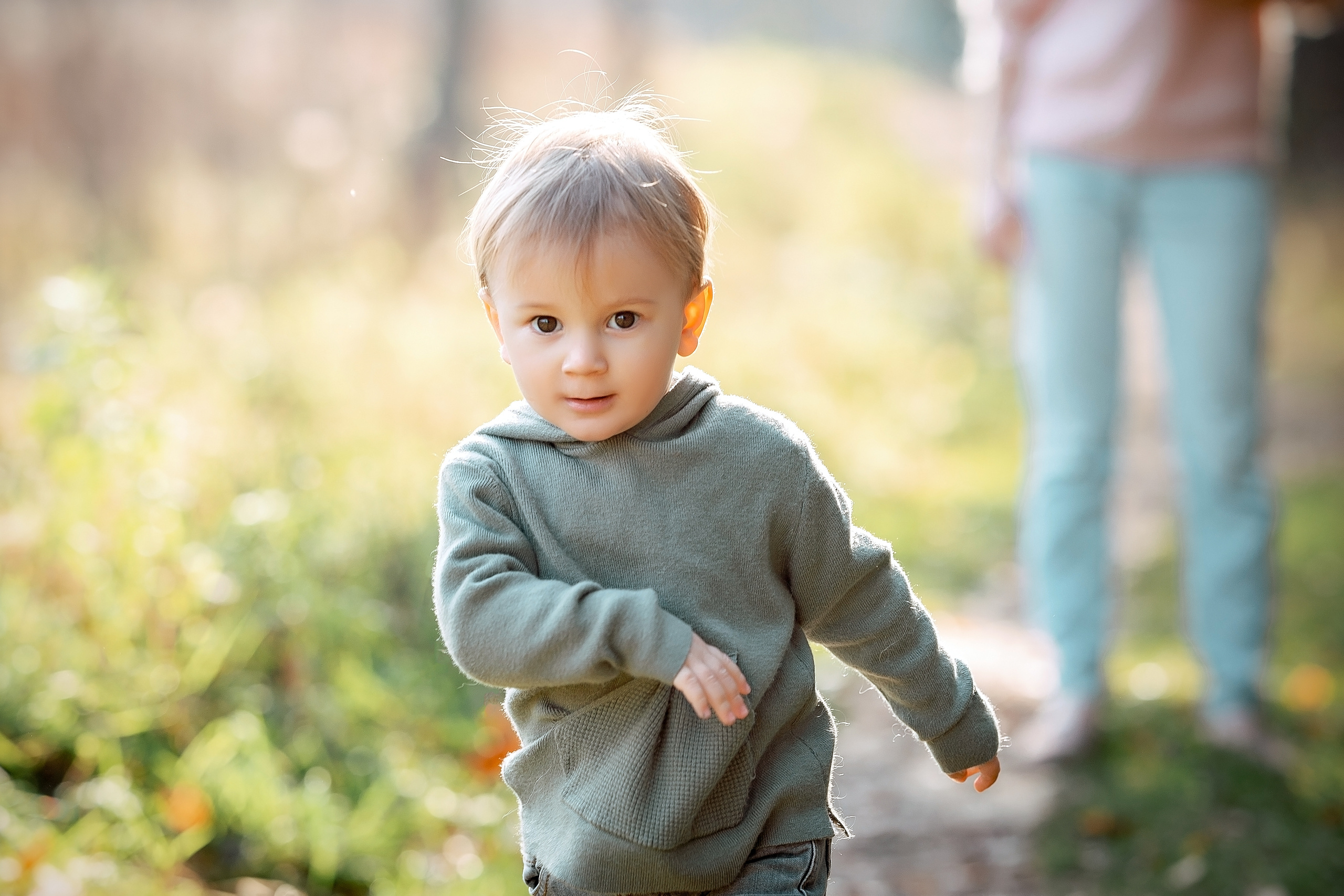 Осенняя фотопрогулка в Щелково с малышом. Свадебный и семейный фотограф Виктория Носачёва. Щелково, Москва и МО