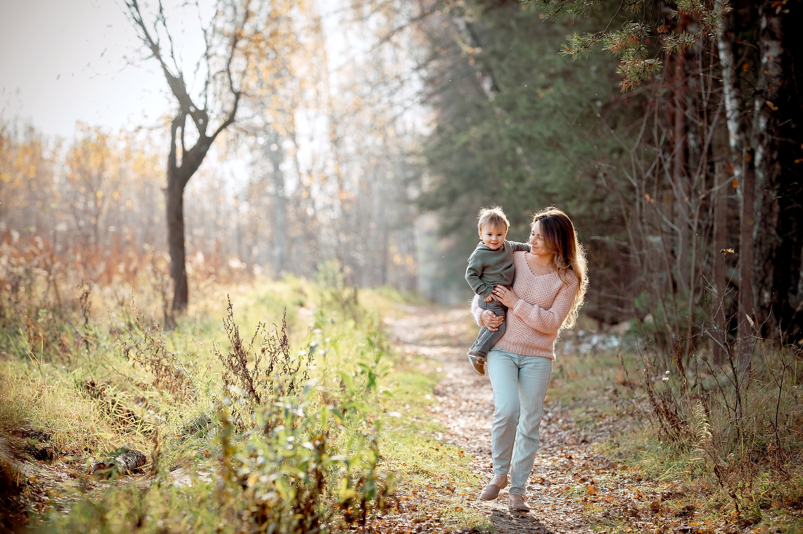 Осенняя фотопрогулка в Щелково с малышом. Свадебный и семейный фотограф Виктория Носачёва. Щелково, Москва и МО