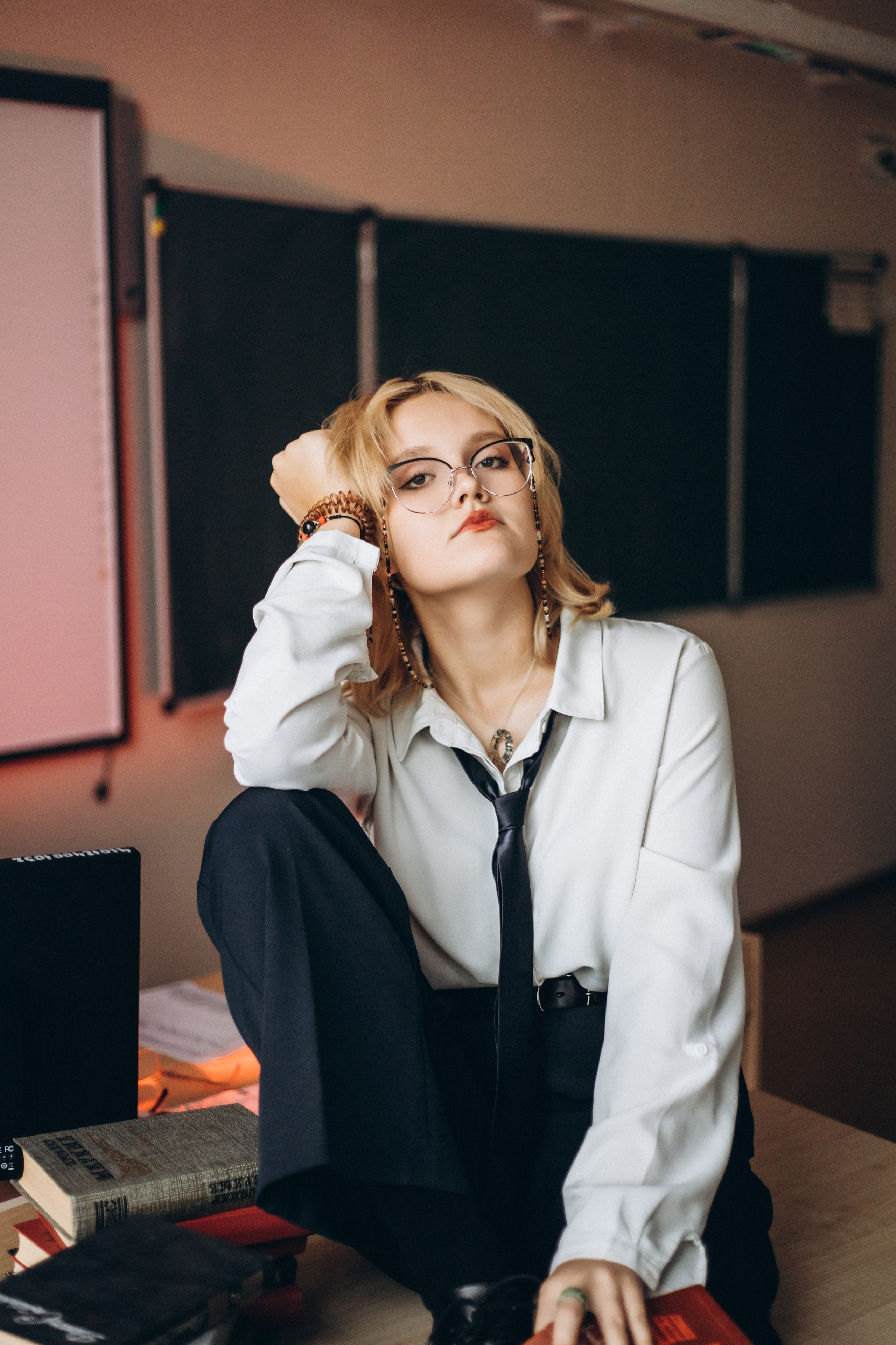 Выпускной класс на альбомы в школе+природа. Портретный и семейный фотограф в Саратове Елена Шустова