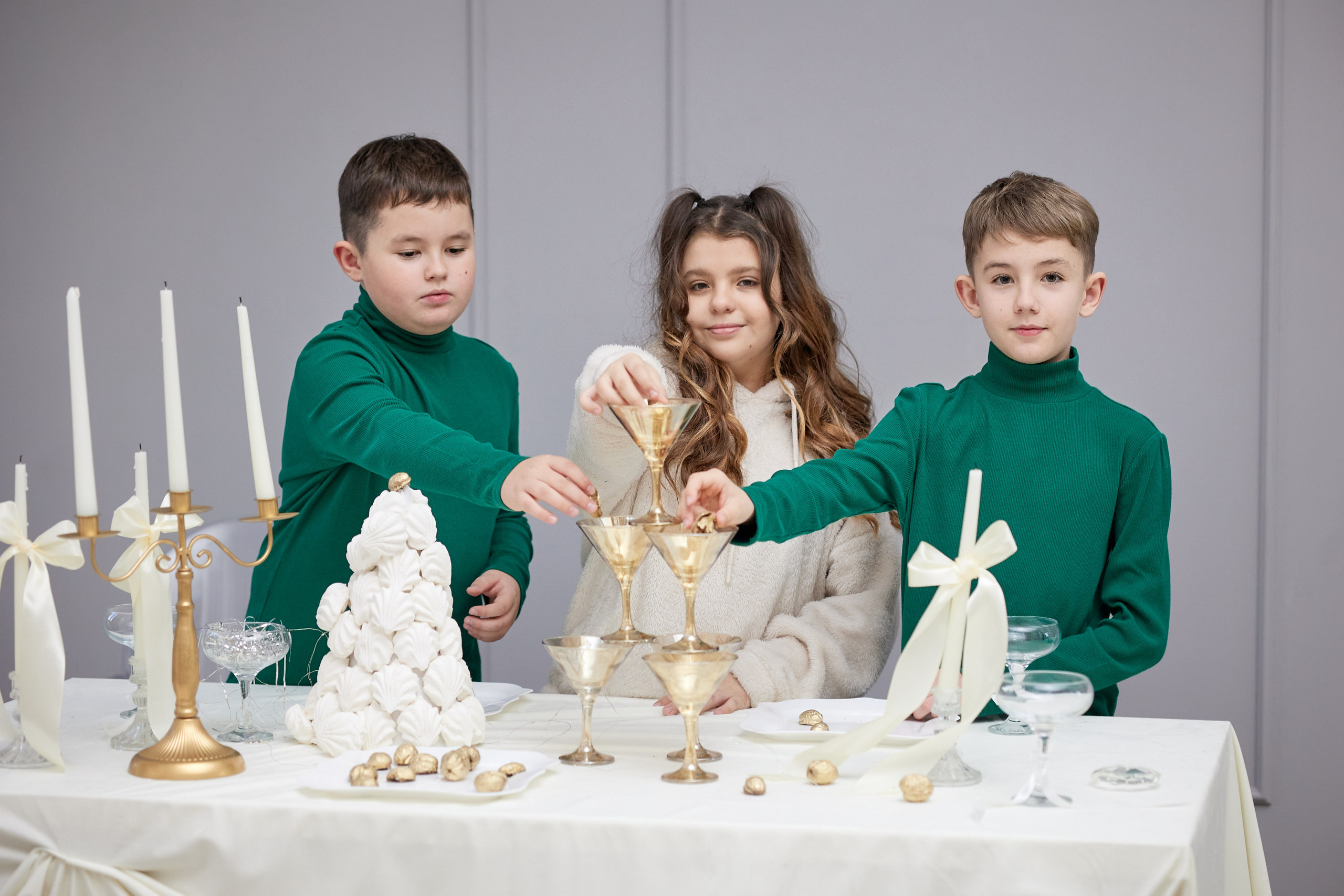 Новогодняя семейная фотосессия. Фотостудия Рассвет