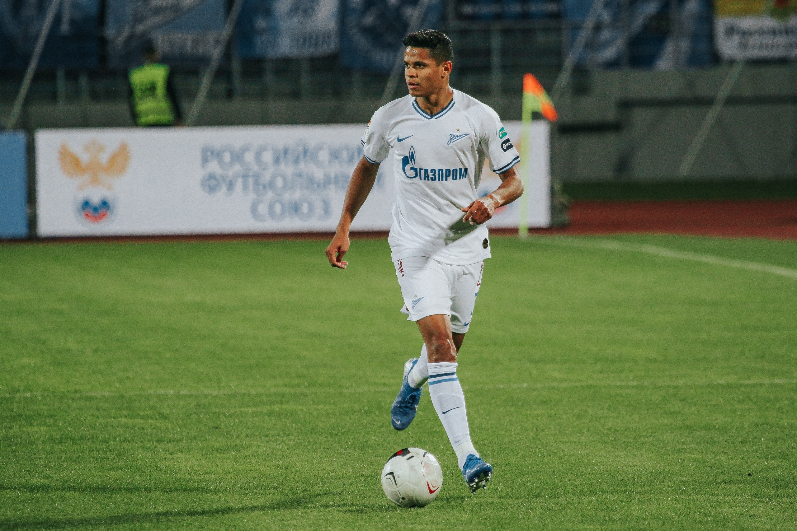 Футбол. Репортажный фотограф Красноярск Алекс Чампакхам