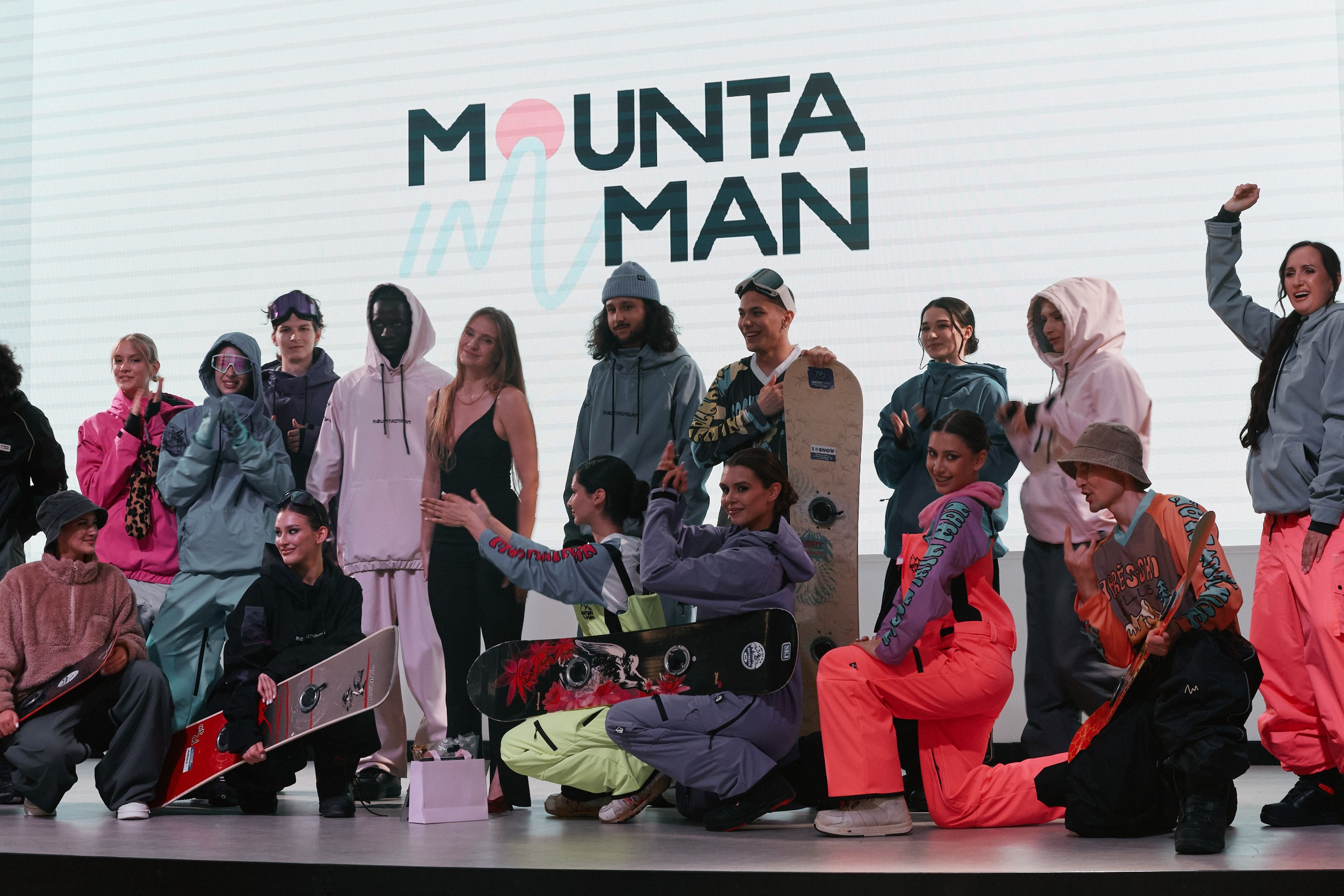 KRASNODAR FASHION WEEK 14.06. Свадебный репортажный фотограф краснодар максим дремов дрёмов фотосессия студия цена