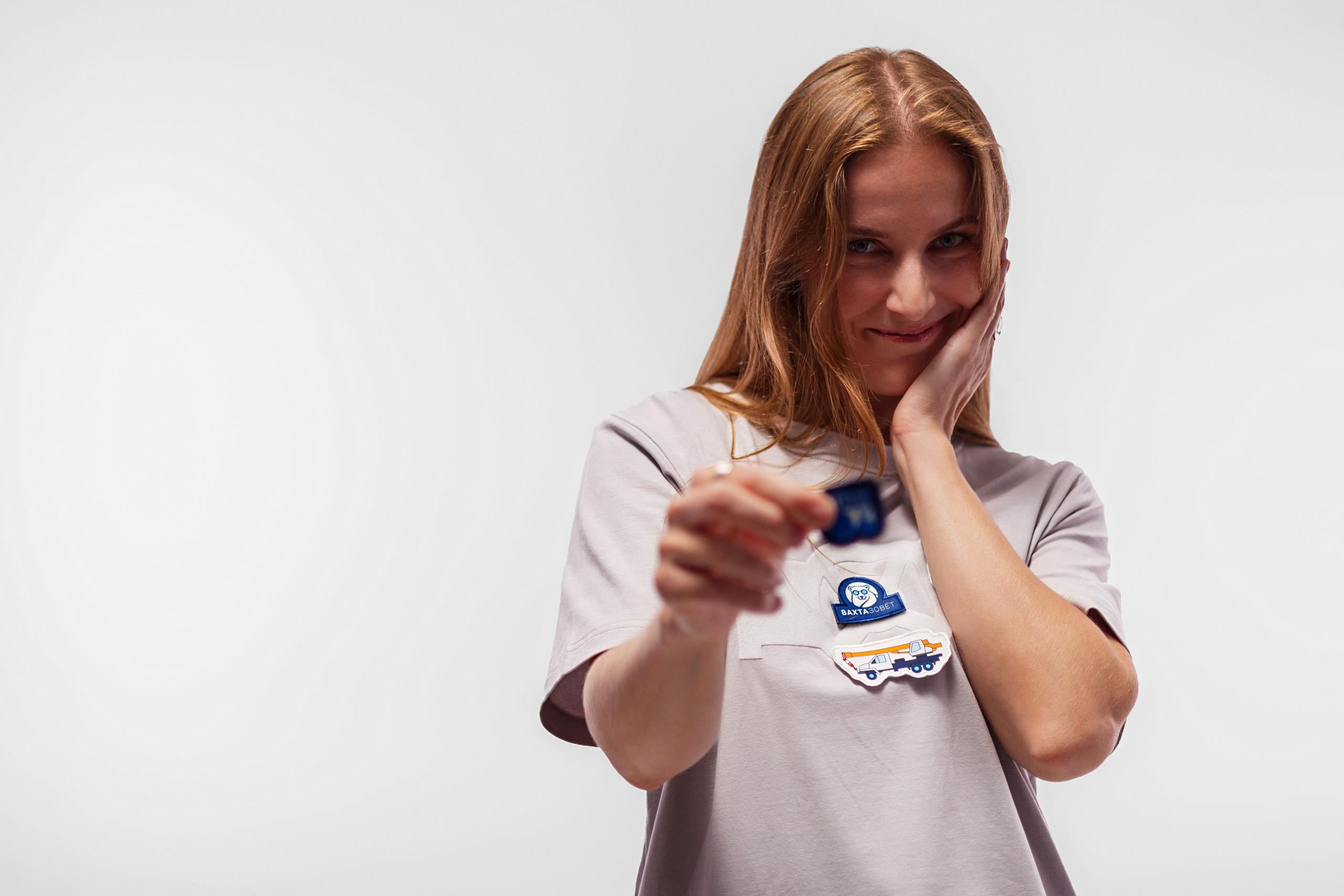 Фотосъемка одежды для маркетплейсов в СПб | Качественные кадры для каталогов