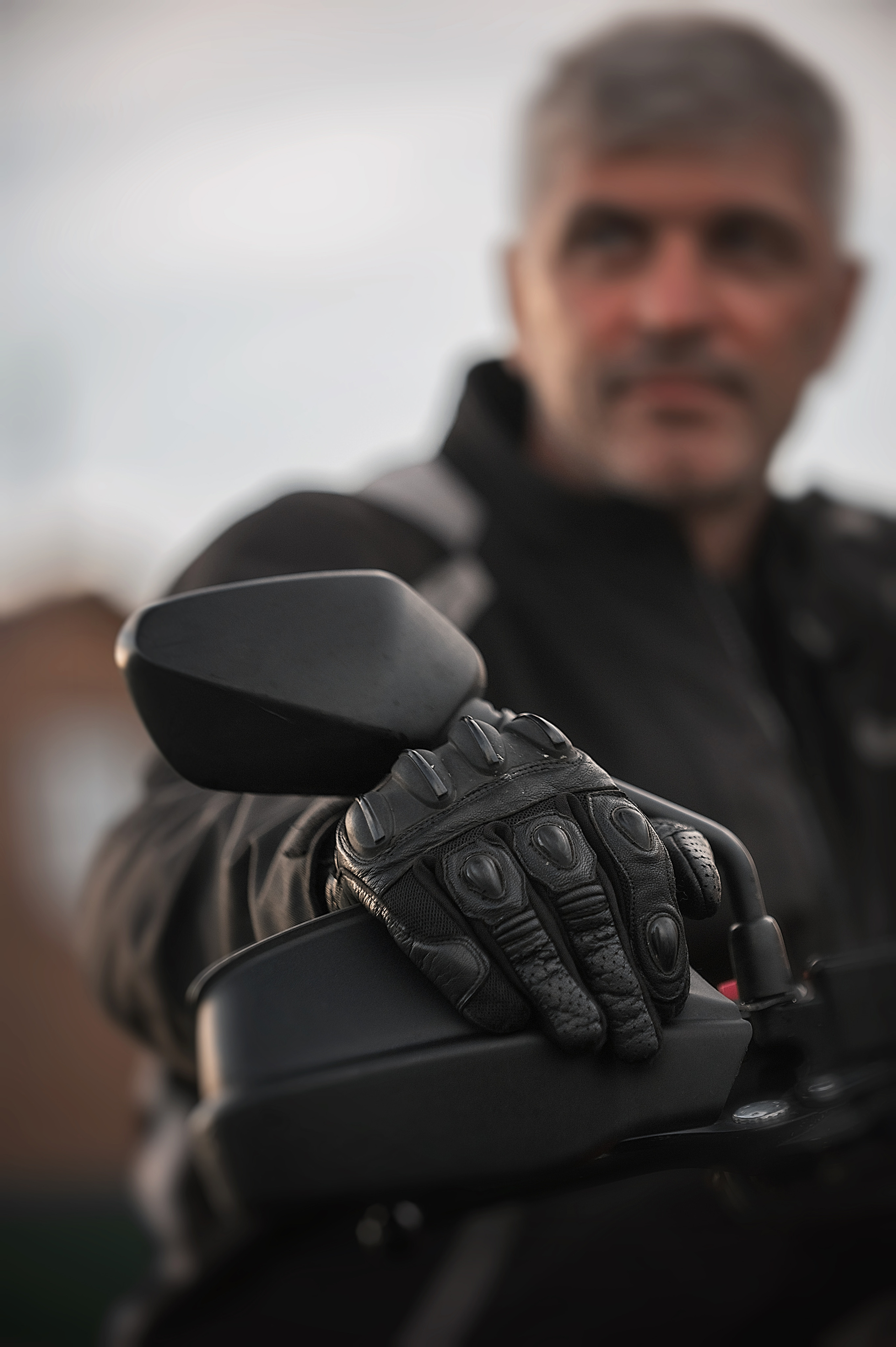 Мотоциклист. Детский и семейный фотограф