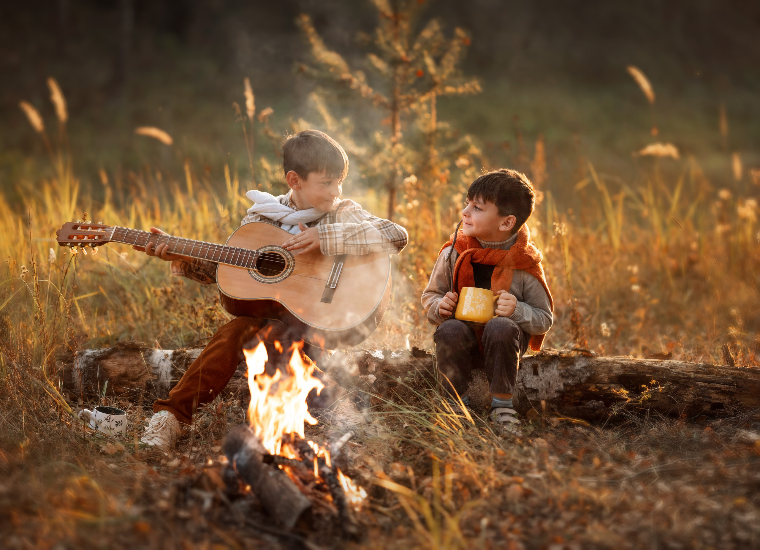 Мальчишки у костра. Детский и семейный фотограф