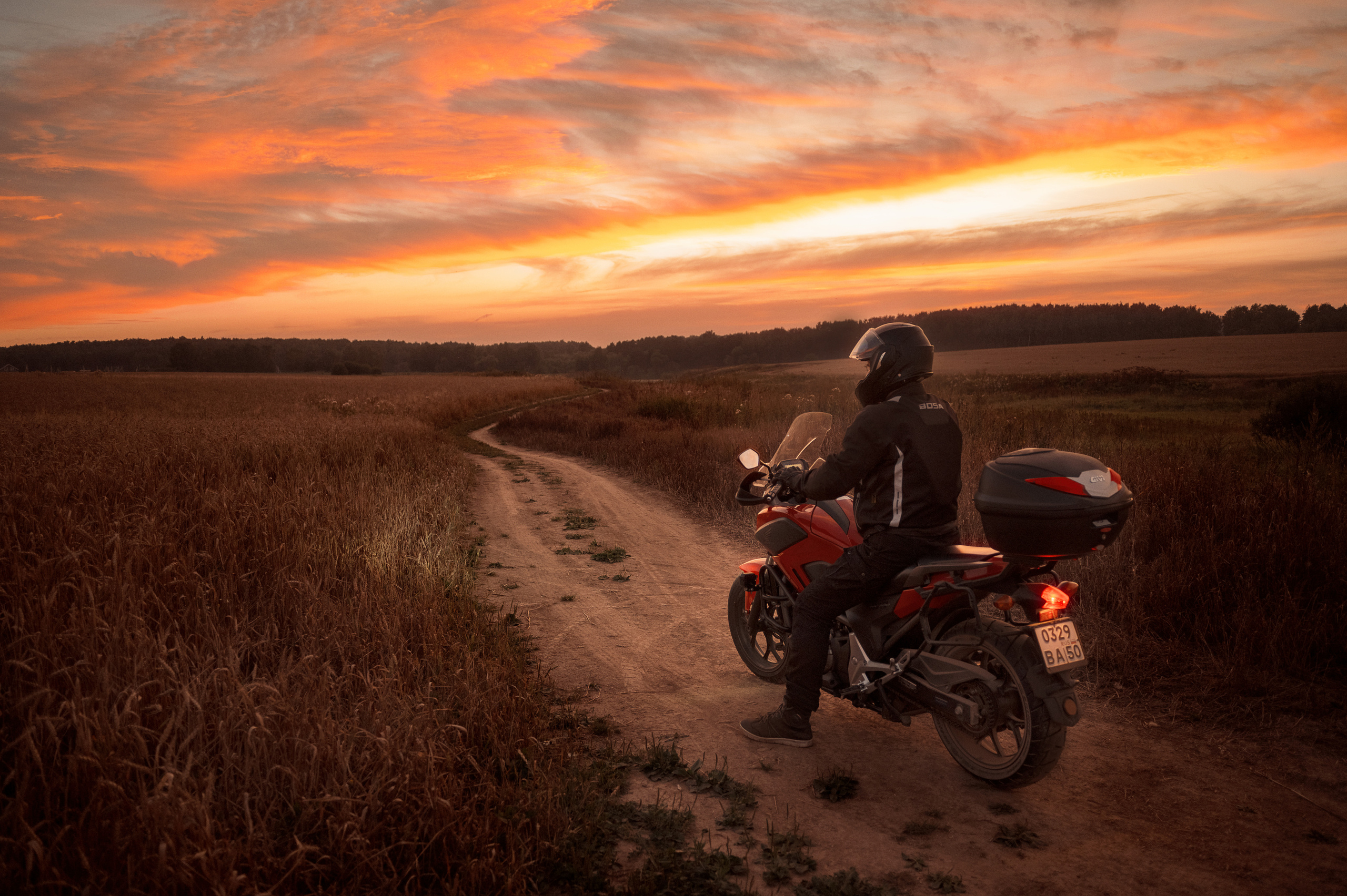 Мотоциклист. Детский и семейный фотограф