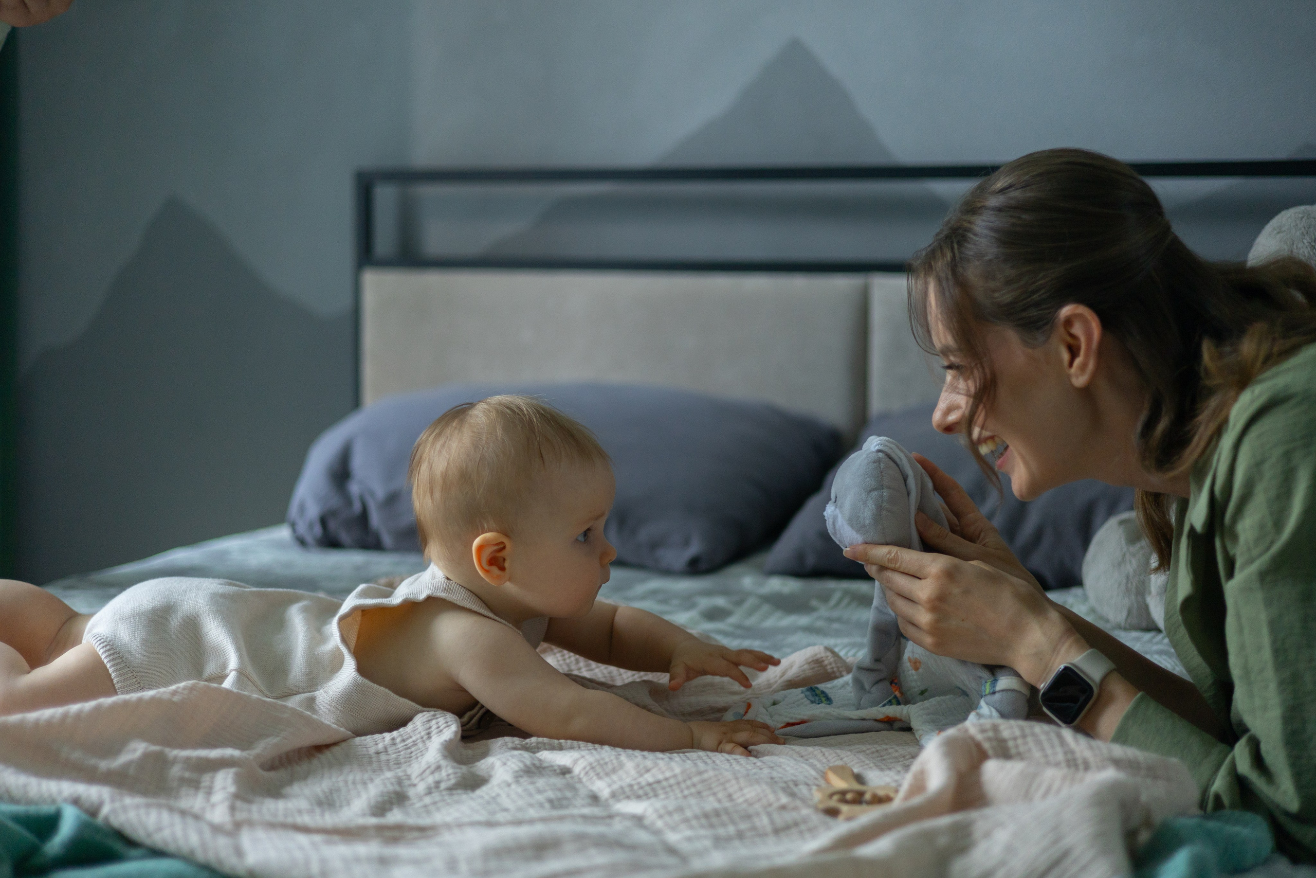 Рина, Илья и маленький Артем. Главная