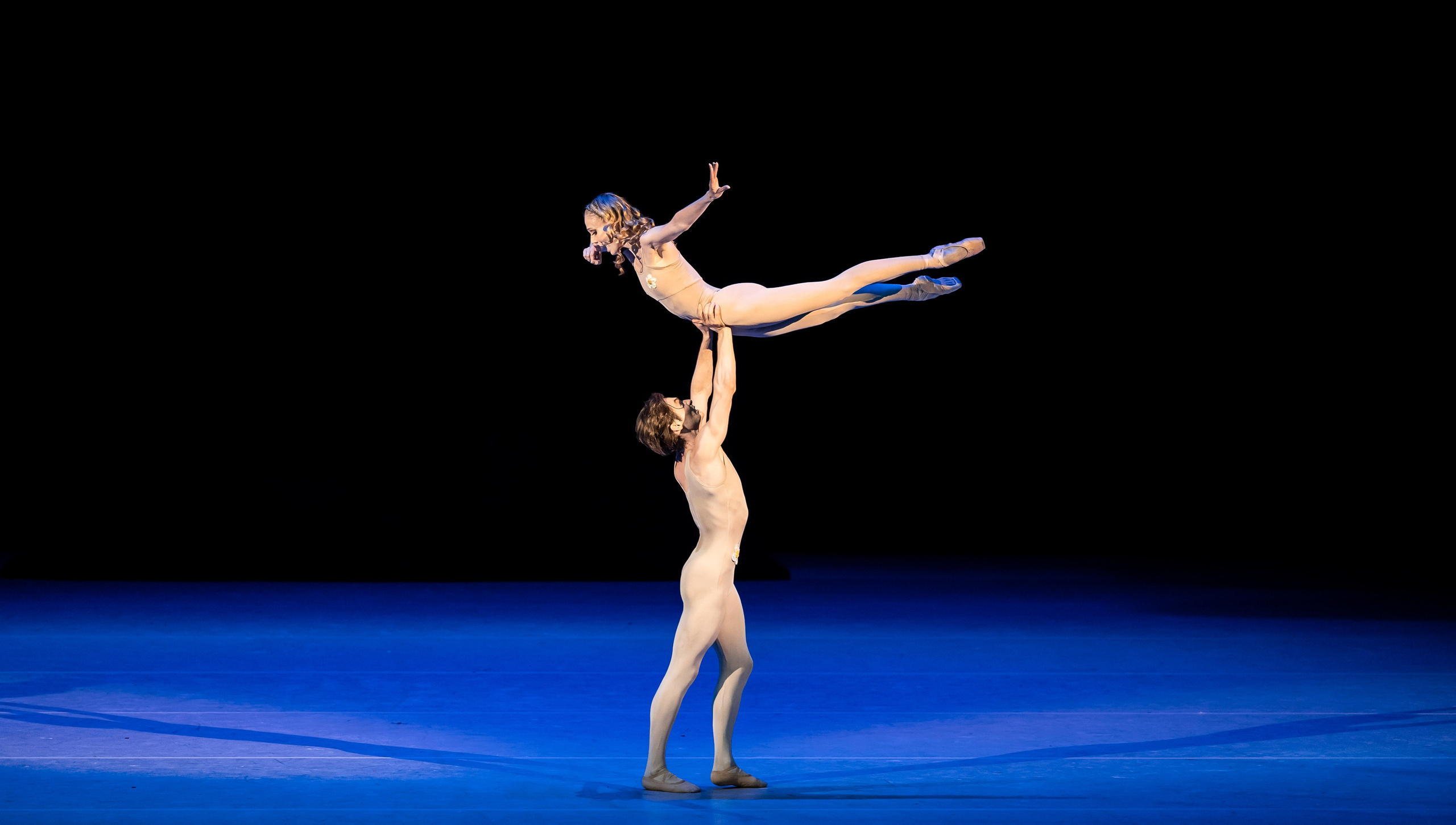 Сотворение мира. Балет Наталии Касаткиной и Владимира Василёва. Балетный фотограф Москва Майоров Николай