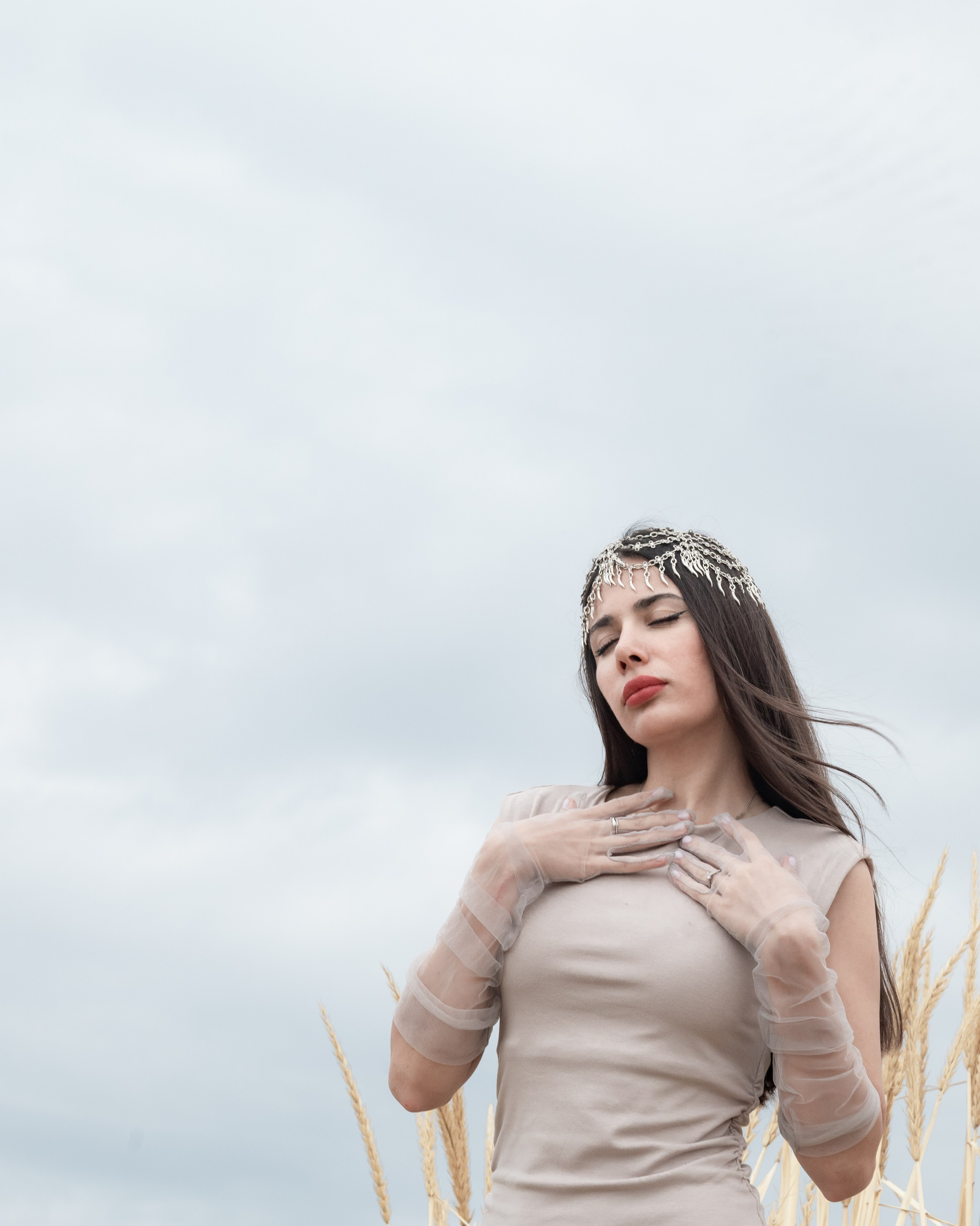 Женские портреты. Главная