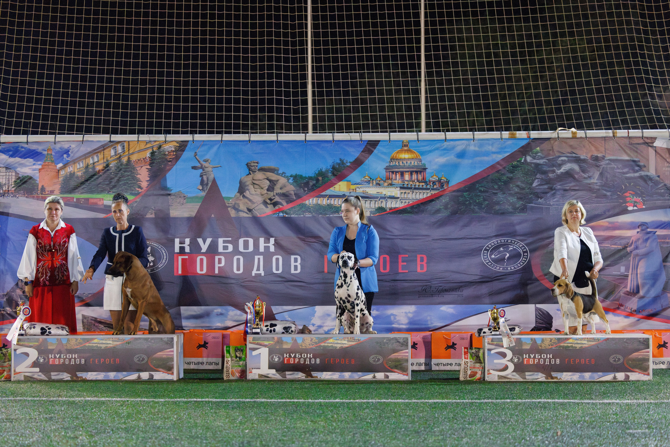 Волгоград 2-4.08.2024. Фотограф-анималист Юлия Германика