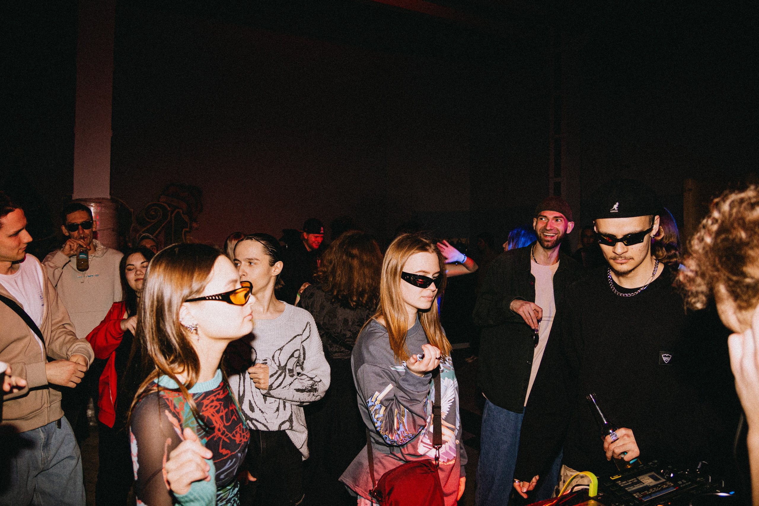 Тусовки. Фотограф Егор Огородов