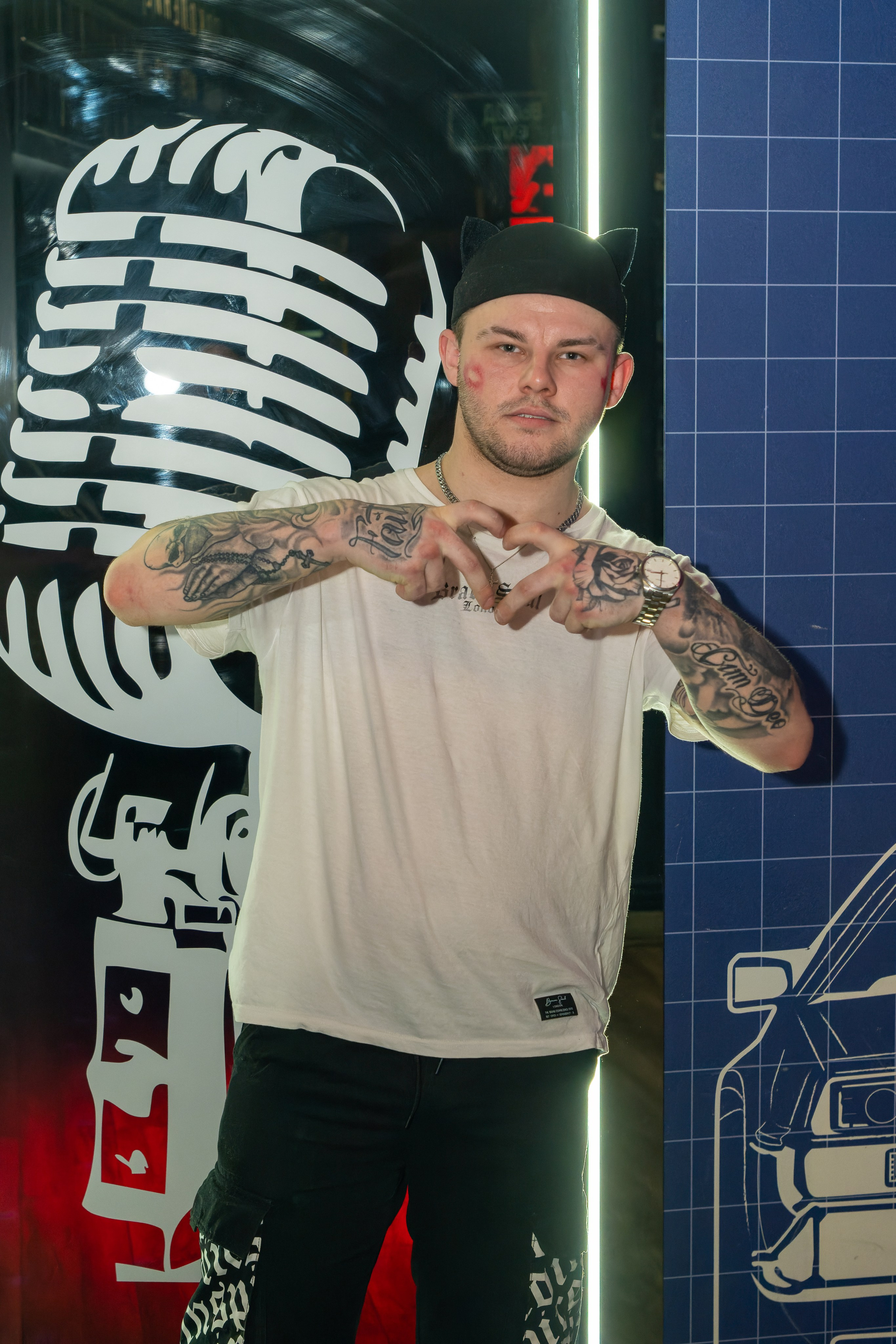 Съёмка в клубе, бар руки вверх, клубная фотосессия. «Студия DRONAVT`s» — видеосъёмка и фотография г. Москва