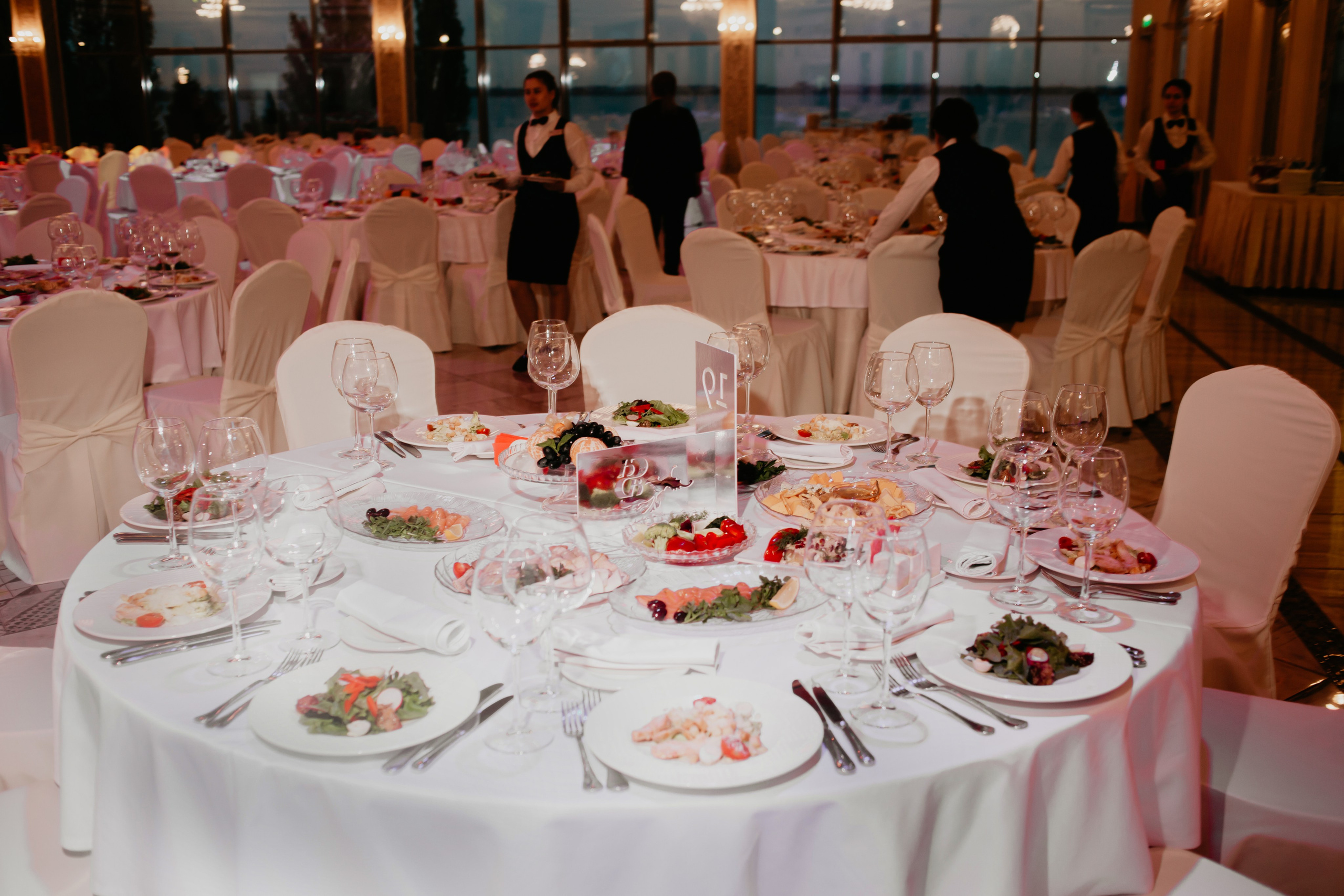 Выпускной. 11 лицей. Фотограф в Челябинске Ополихина Анна