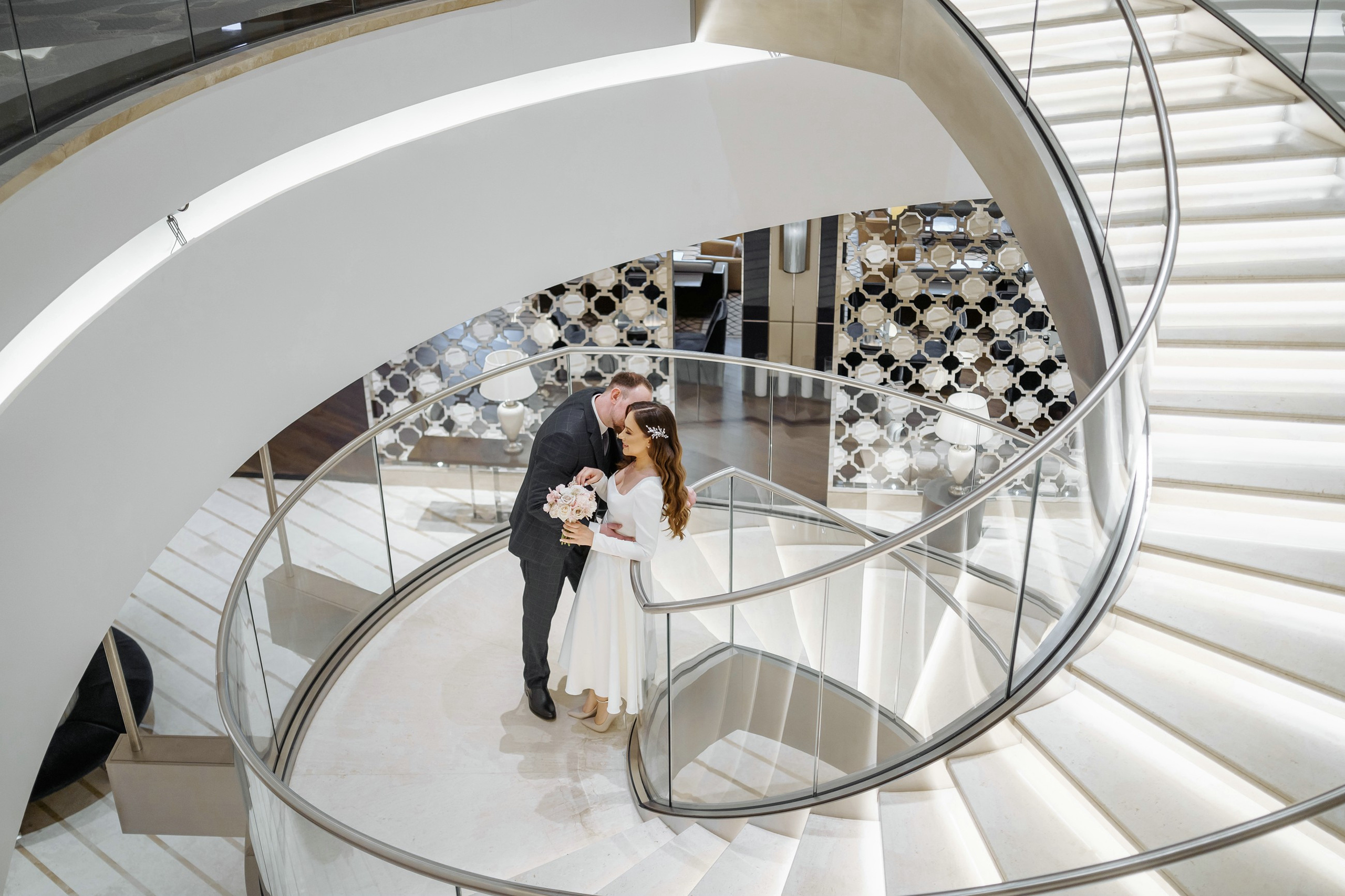 Свадебный отель Hyatt Regency Moscow Petrovsky Park. Свадебный и семейный фотограф в Москве Светлана Зоткина