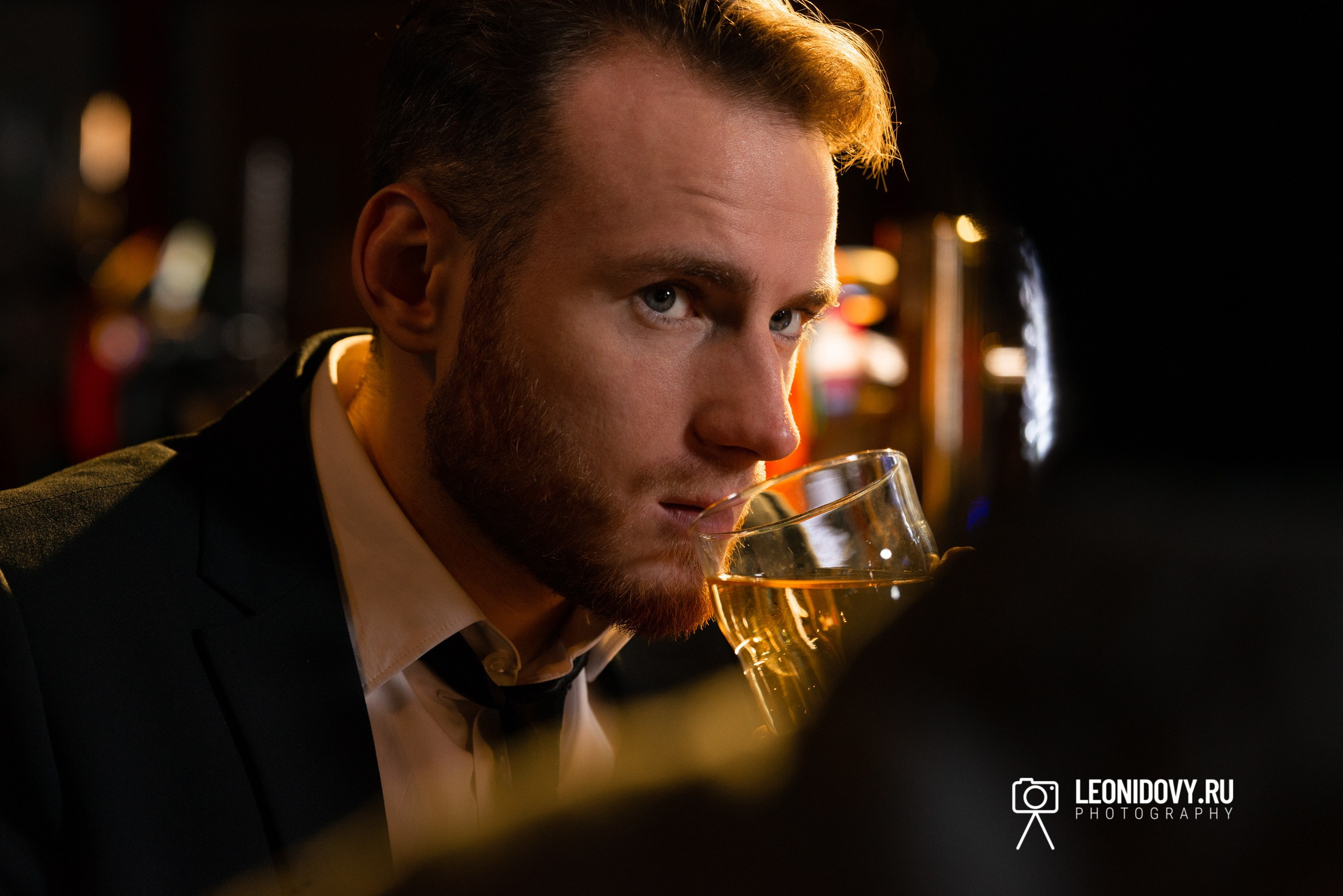Вечер в баре