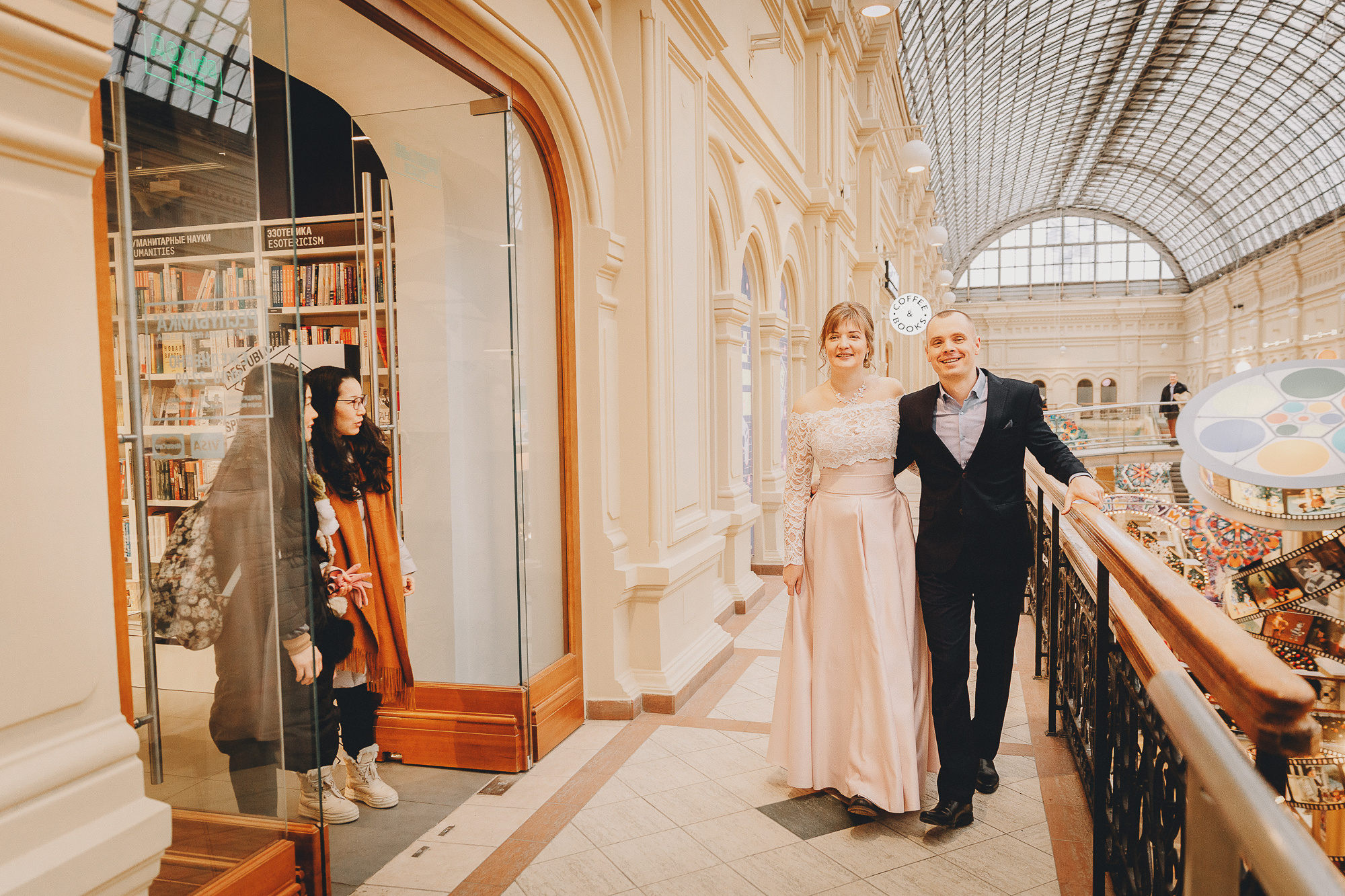 Свадебная фотосессия в ГУМе зимой