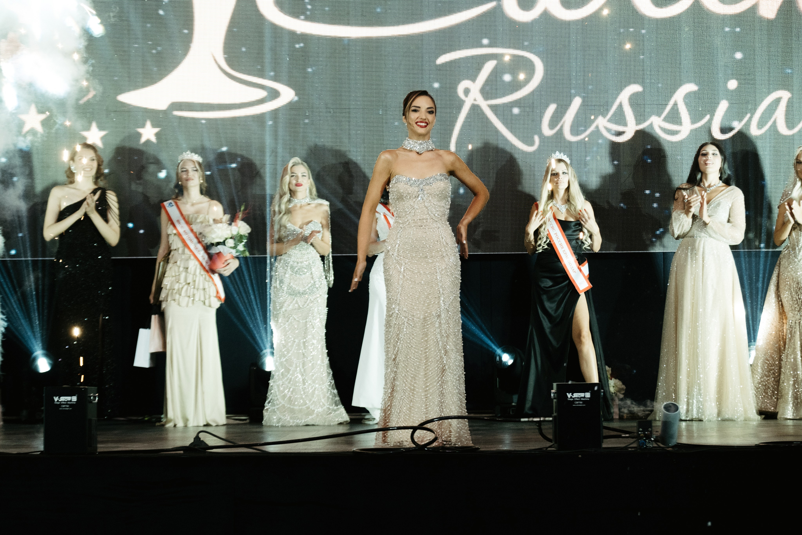 Мисс и Миссис Россия Земли Краснодар 2025 программа. Свадебный и репортажной фотограф Денис Ожигин в Краснодаре и Краснодарском крае