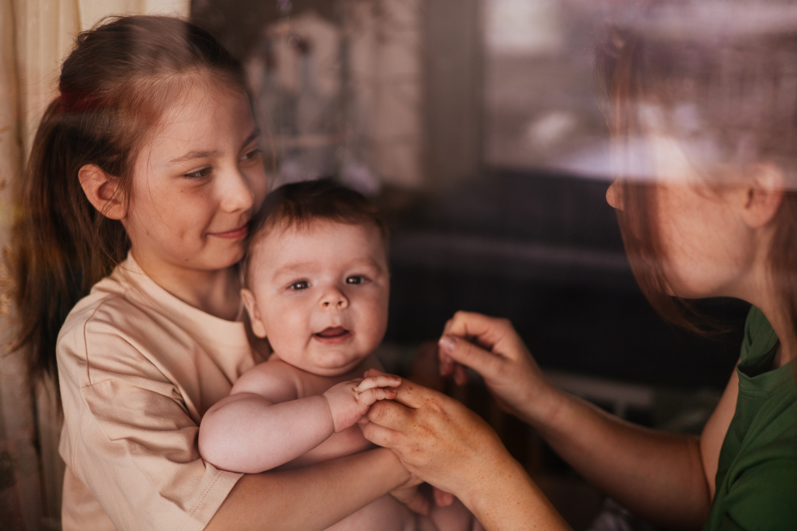 Анна, Николай 6 мес и Вика 7 лет