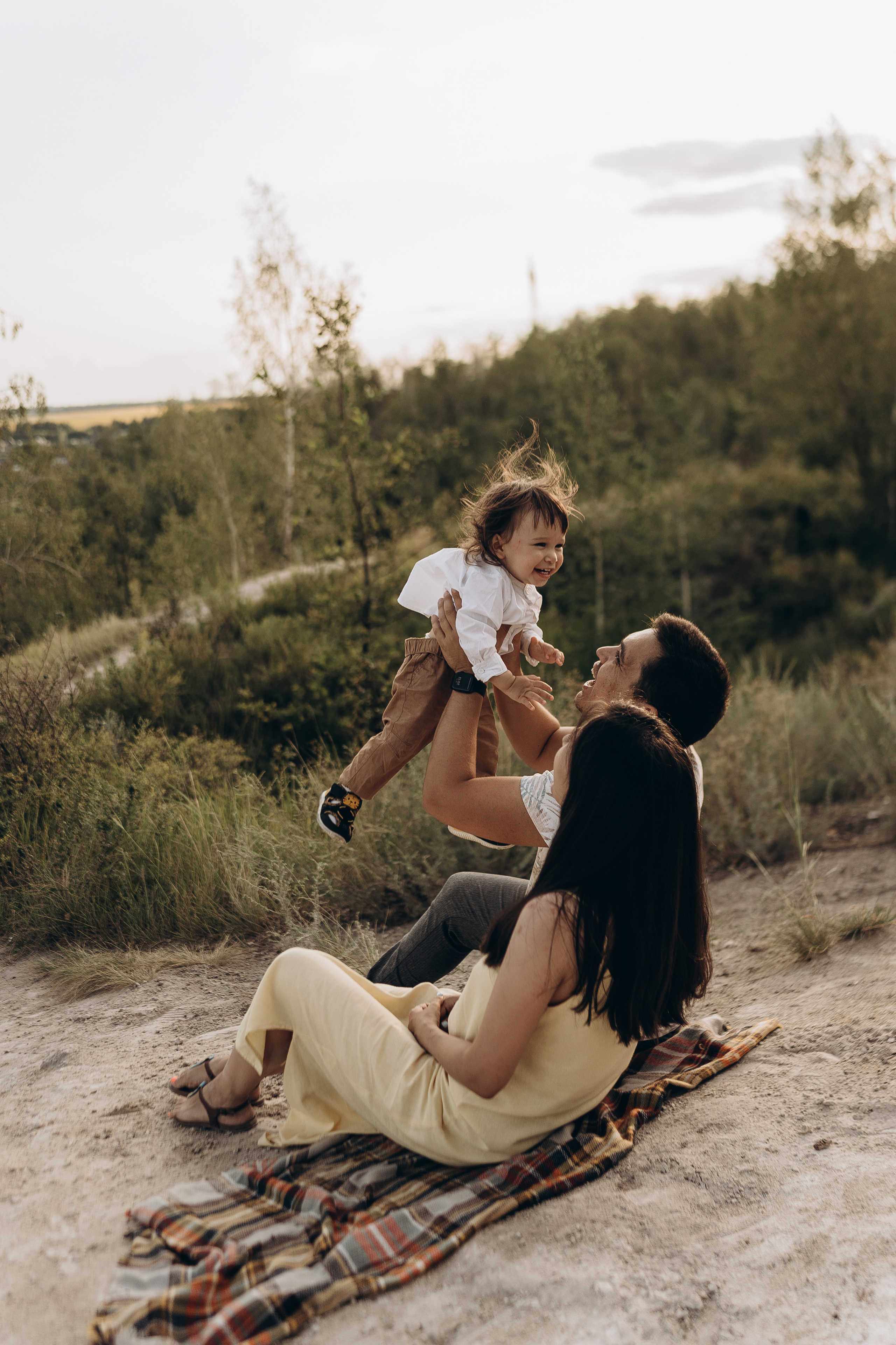 Голубое озеро: Энже, Марсель и Таир. Семейный и домашний фотограф в Уфе Ирина Гарасюта
