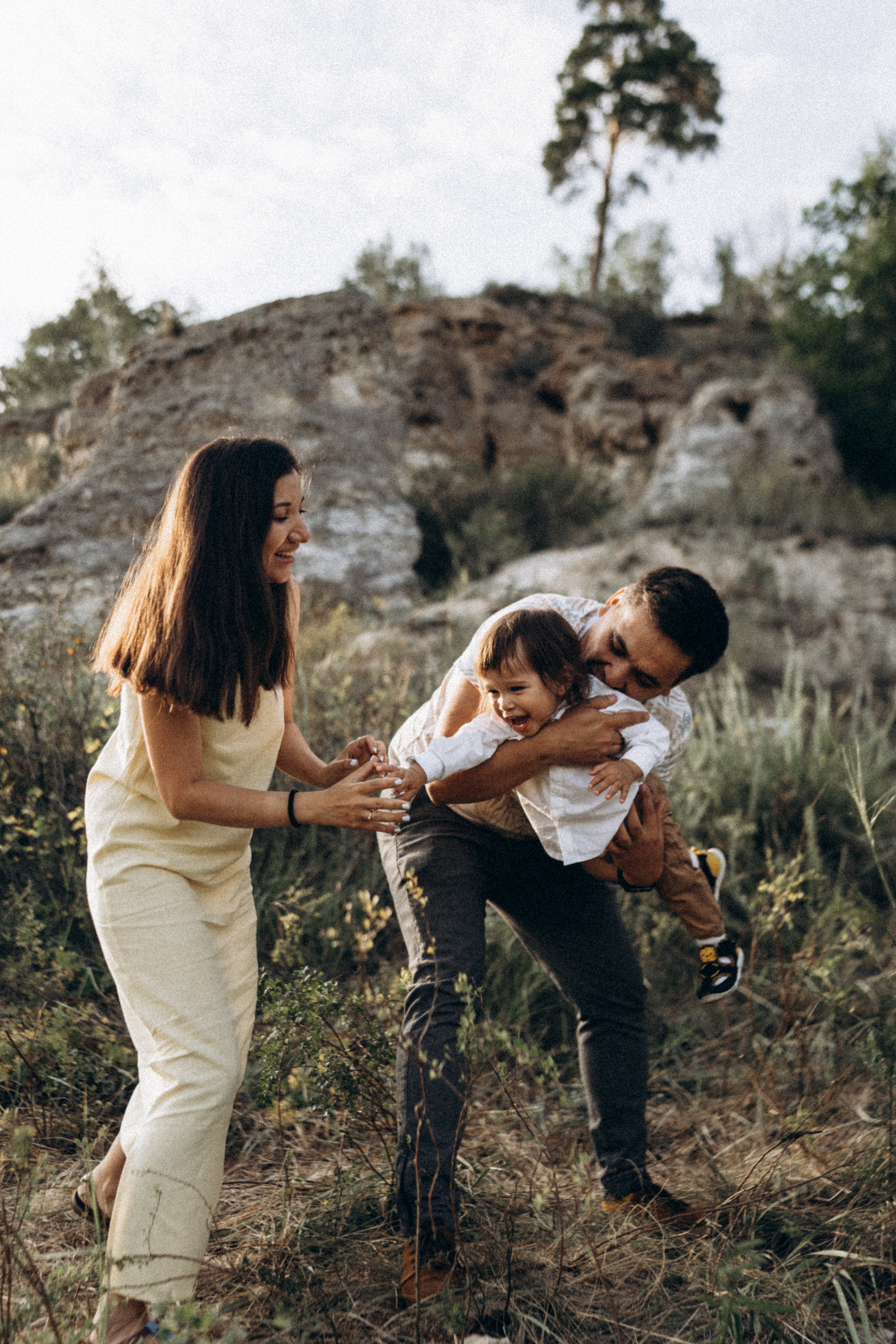 Голубое озеро: Энже, Марсель и Таир. Семейный и домашний фотограф в Уфе Ирина Гарасюта