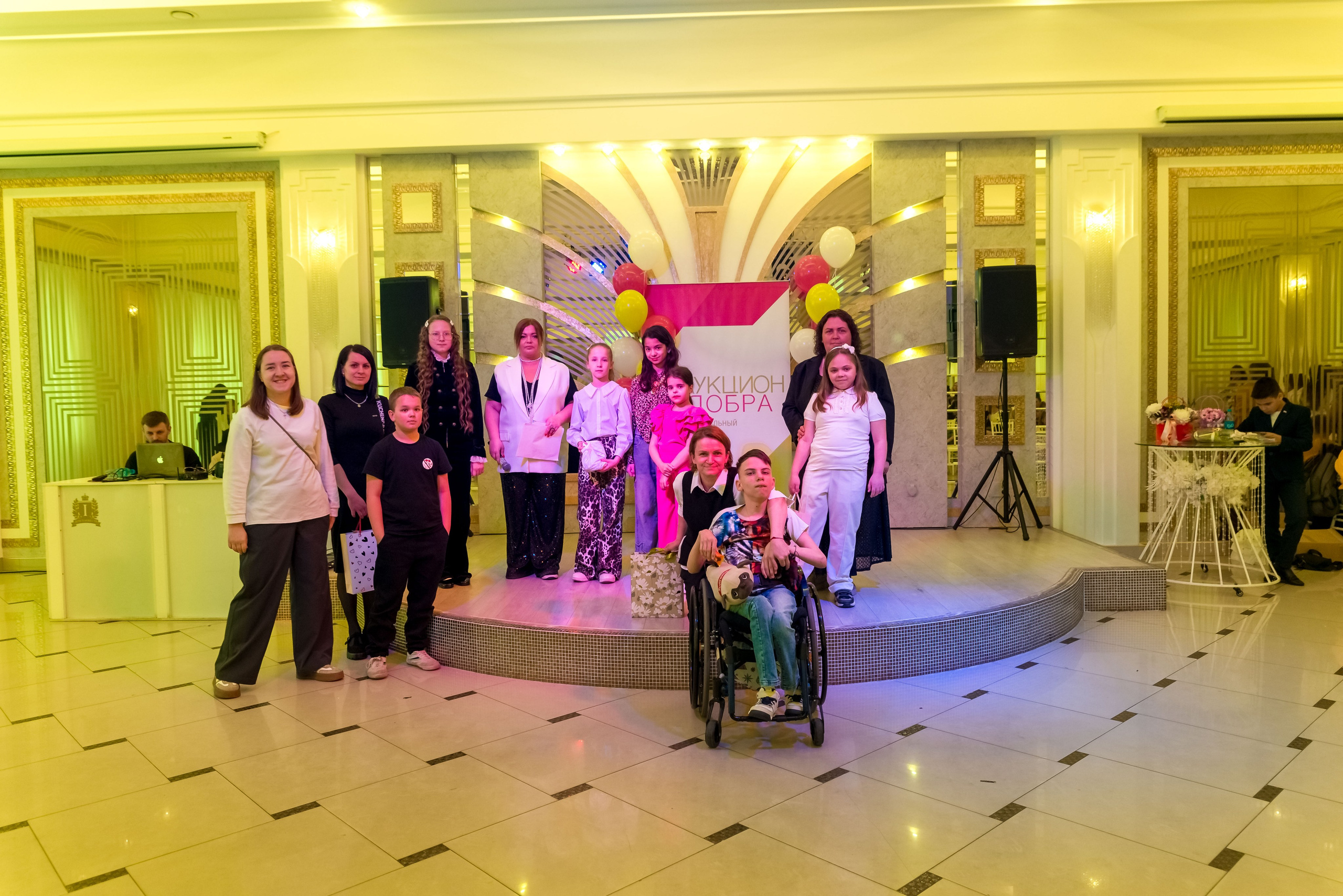 Фестиваль Ради мира от АУКЦИОН ДОБРА 🔥. Женский фотограф Крещение Венчание Москва Брянск