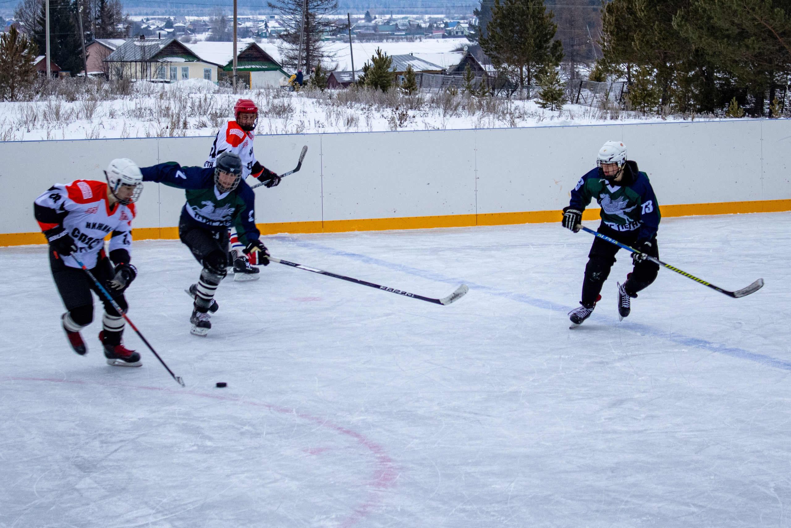 Хоккей г.п Атиг-г.Нижние Серги