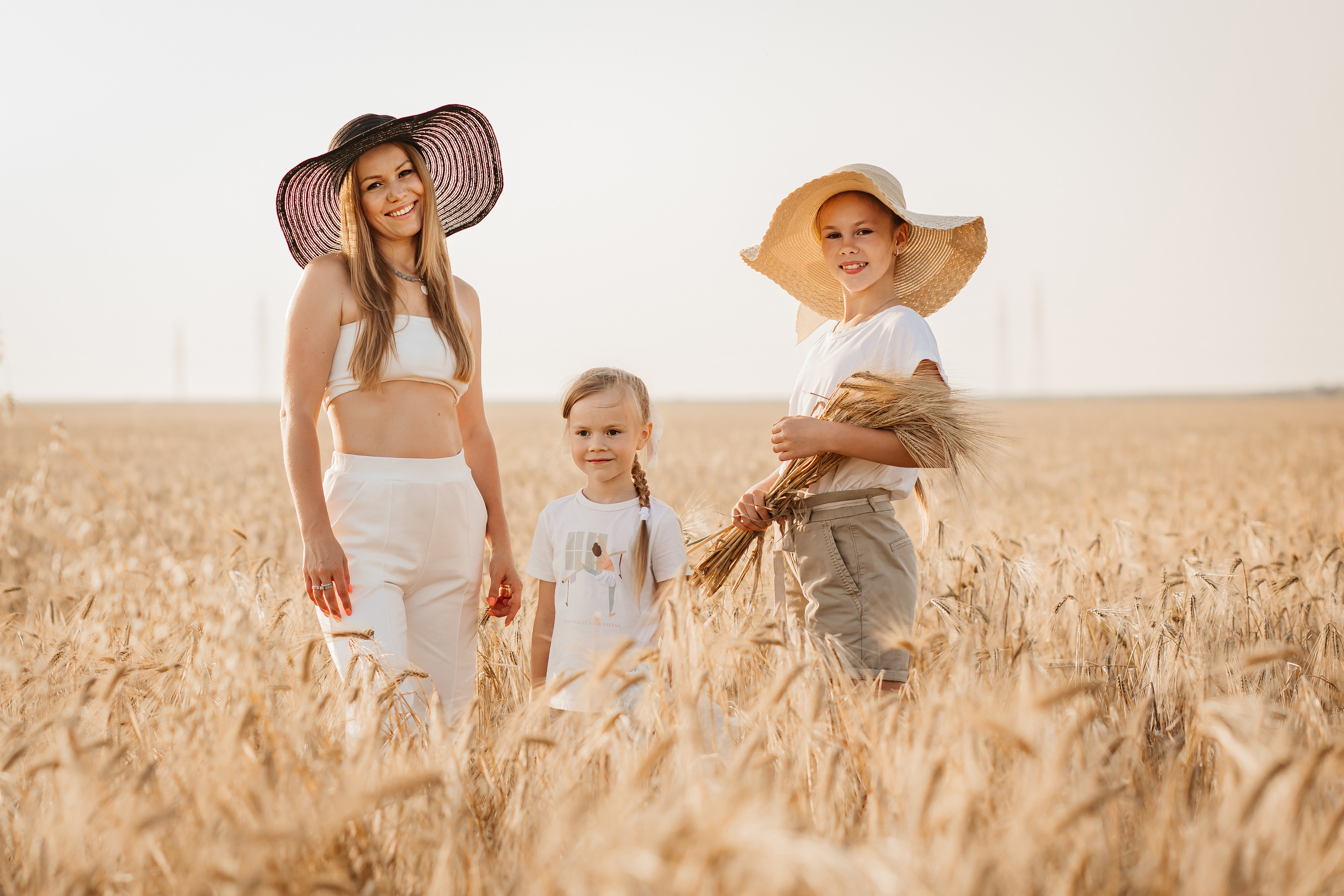 Хлебные поля. Фотограф в Феодосии Наталья Булгакова