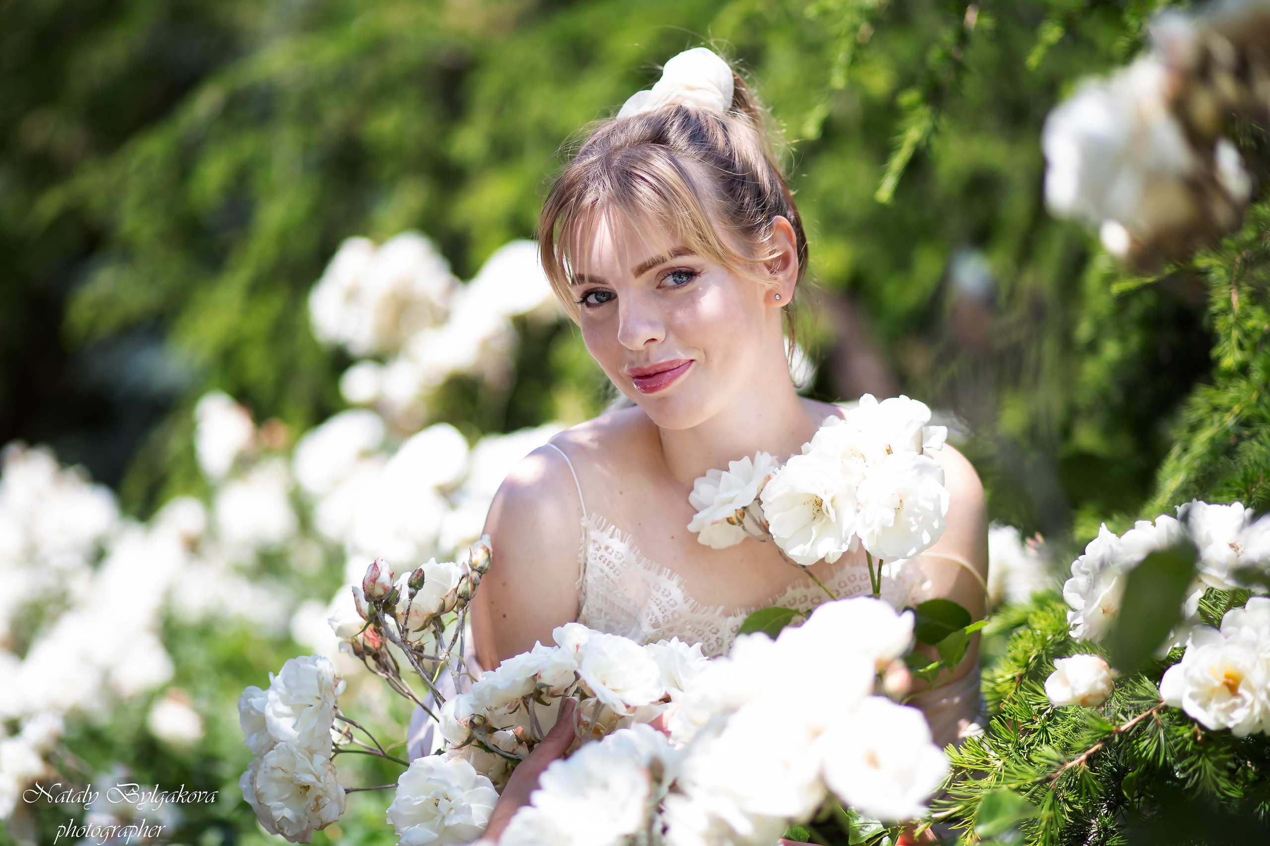 Фотосессия в розах. Фотограф в Феодосии Наталья Булгакова