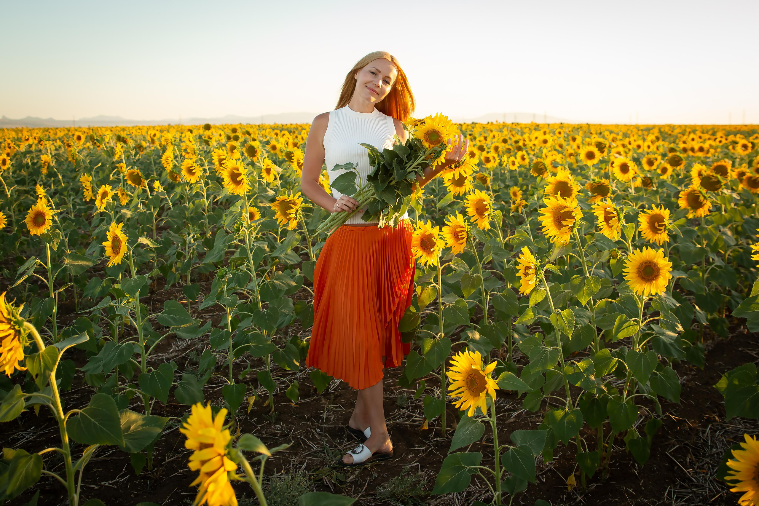Фотосессия в цветущих полях. Фотограф в Феодосии Наталья Булгакова