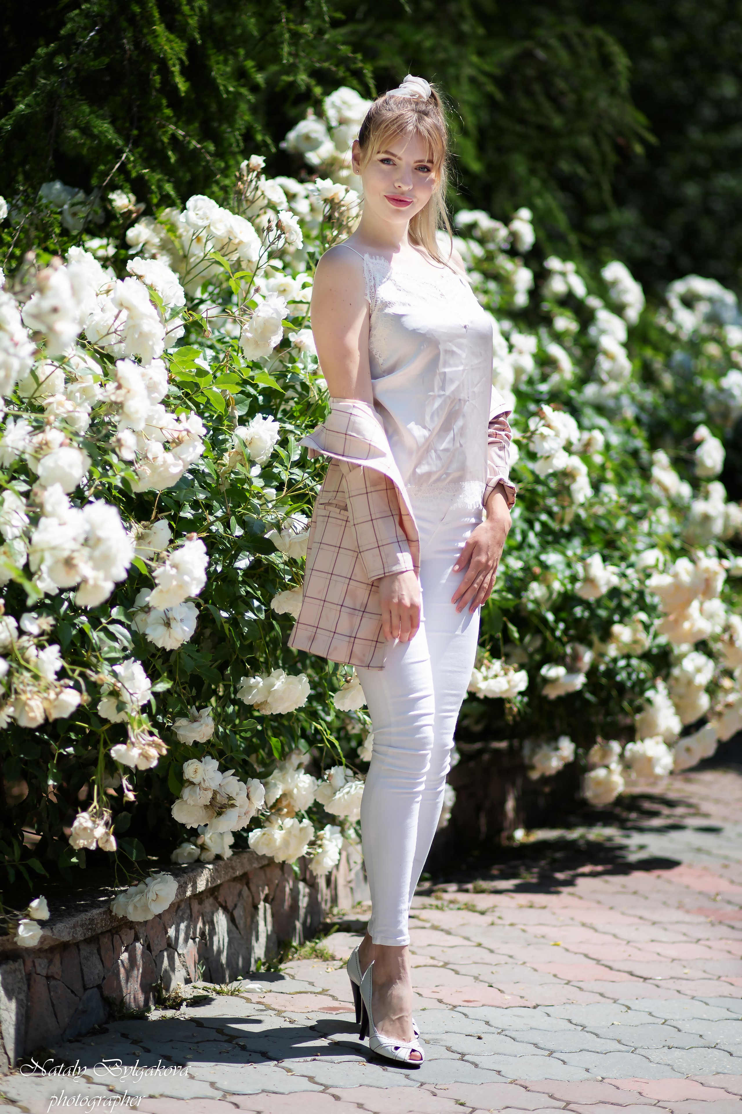 Фотосессия в розах. Фотограф в Феодосии Наталья Булгакова