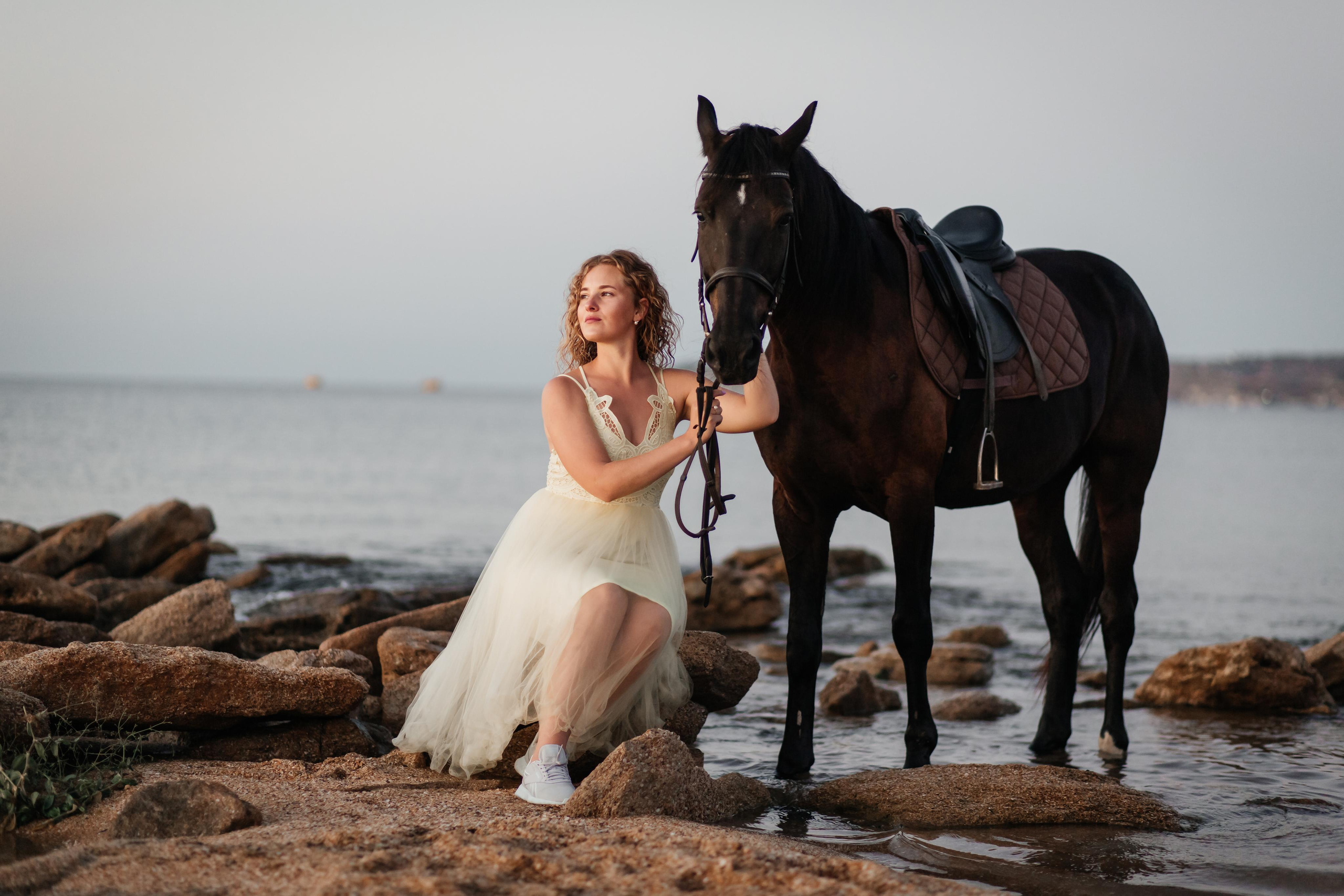 Фотосессия на море с лошадью. Фотограф в Феодосии Наталья Булгакова
