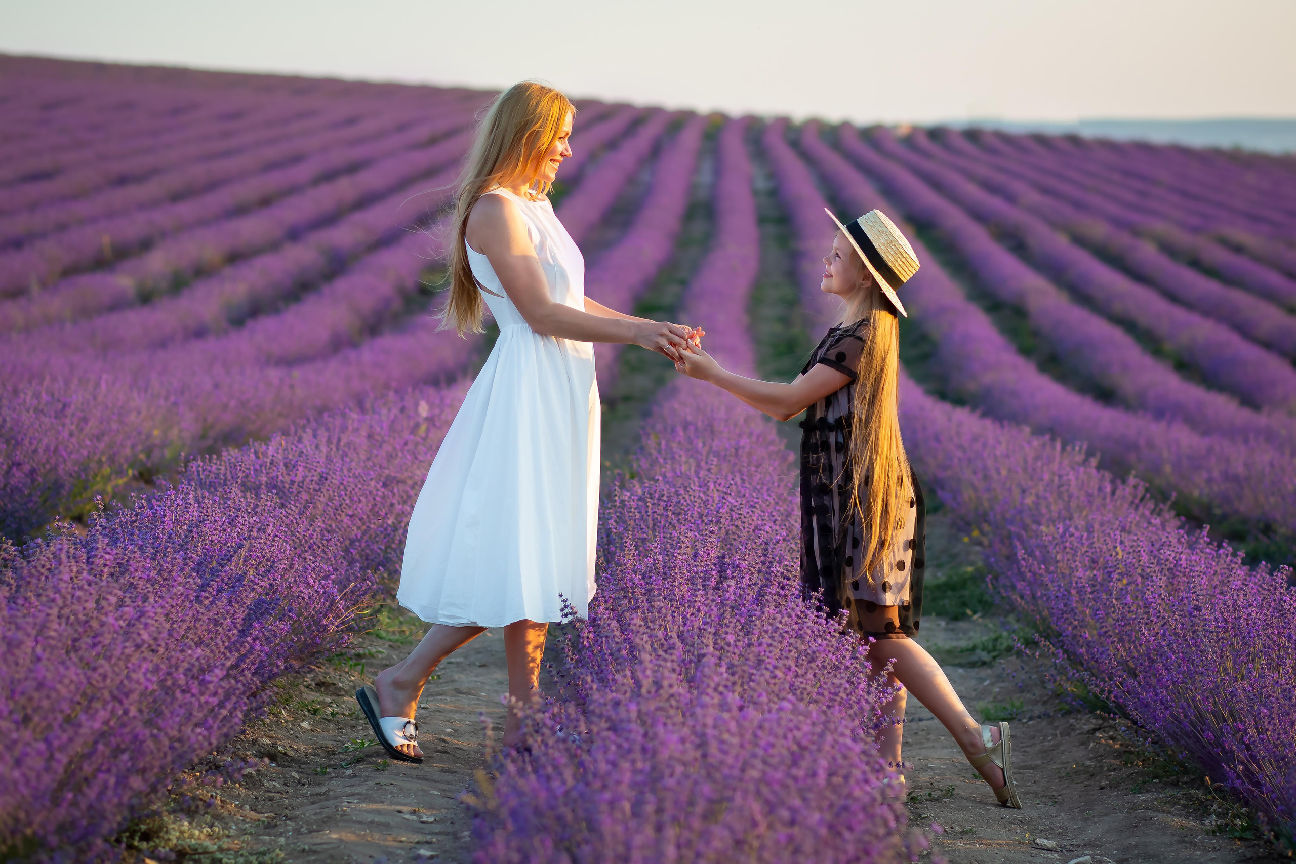 Фотосессия в полях. Фотограф в Феодосии Наталья Булгакова