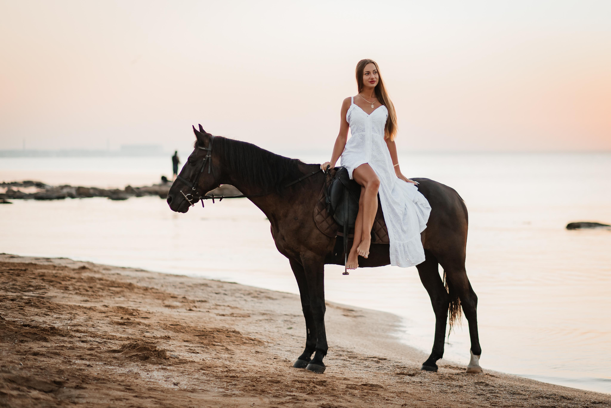 Фотосессия на море с лошадью. Фотограф в Феодосии Наталья Булгакова