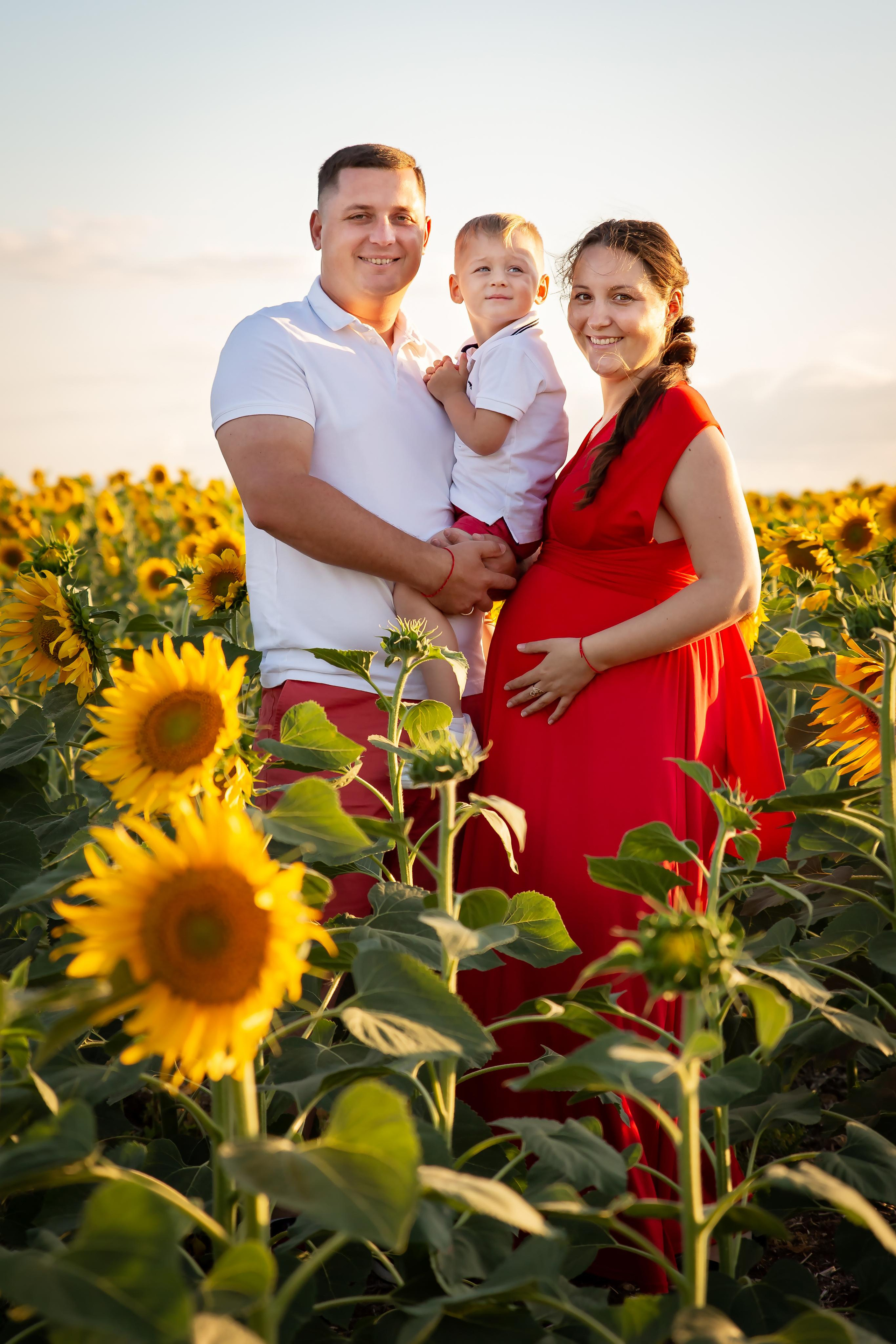 Фотосессия в цветущих полях. Фотограф в Феодосии Наталья Булгакова